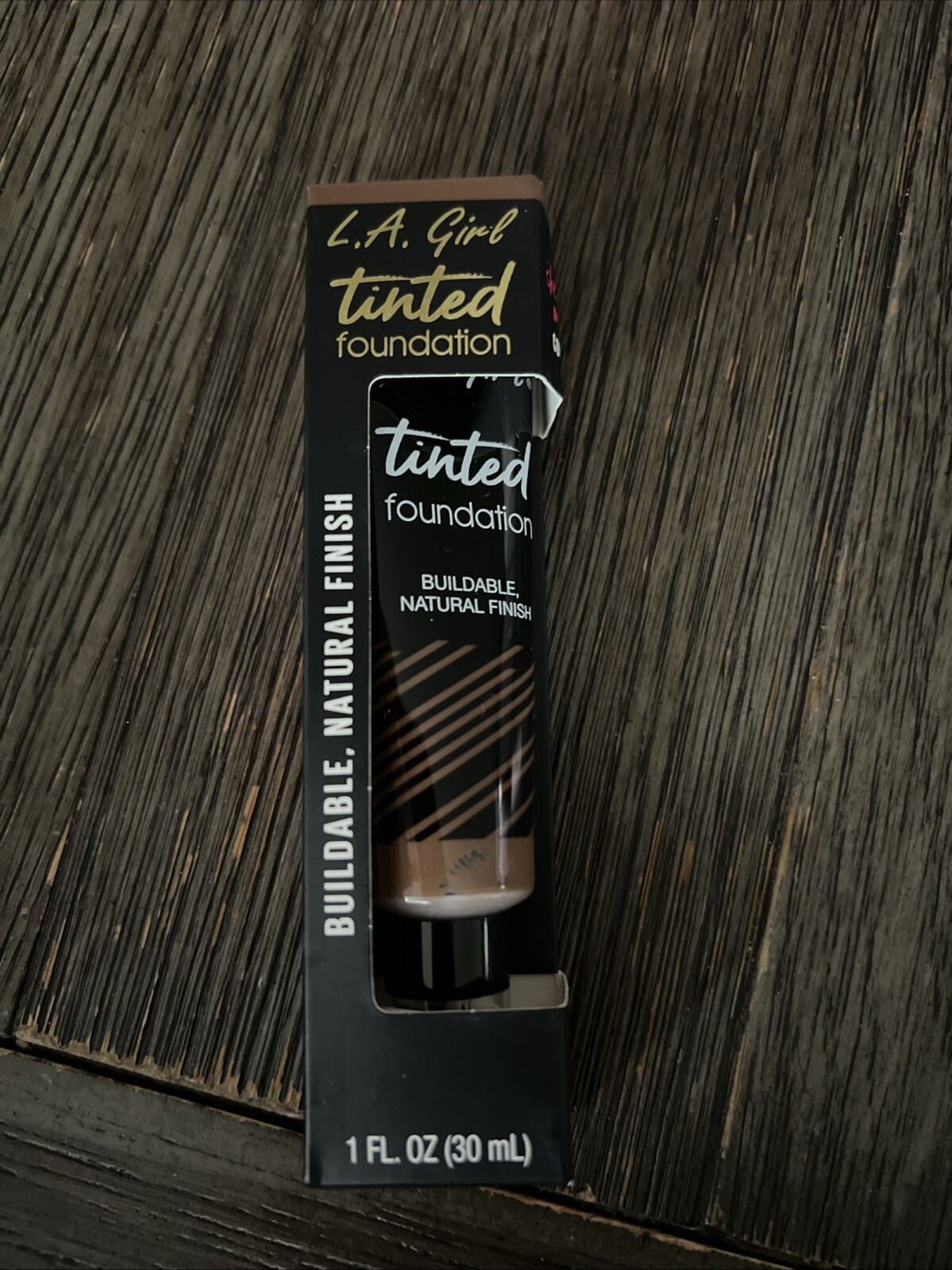 L.A. Girl Tinted Foundation Buildable Natural Finish Glm768 Warm Sienna 1 Oz