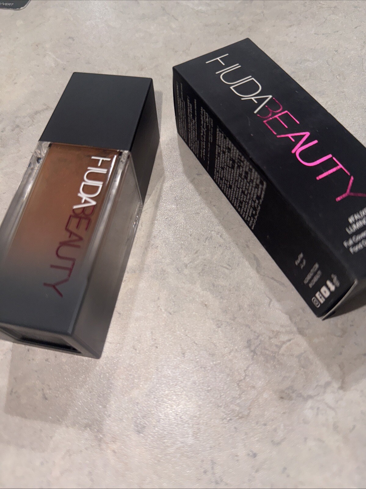 Huda Beauty Fauxfilter Luminous Matte Liquid Foundation Coffee Bean 530R