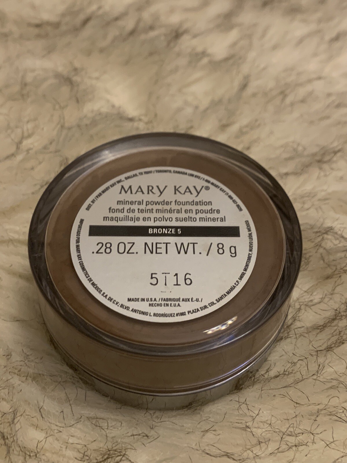 NEW Mary Kay Mineral Powder Foundation (Bronze 5) .28 Oz Discontinued