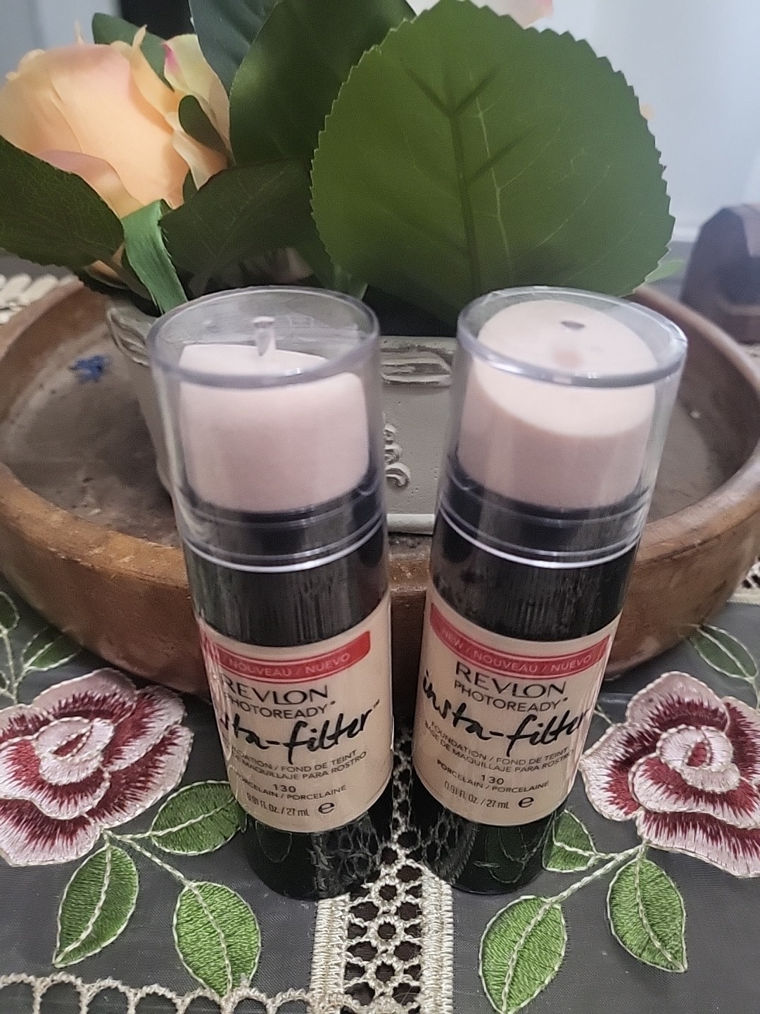 🆕️💯 2LOT REVLON PHOTOREADY INSTA-FILTER FOUNDATION 130 PORCELAIN 🆕️ & SEALED