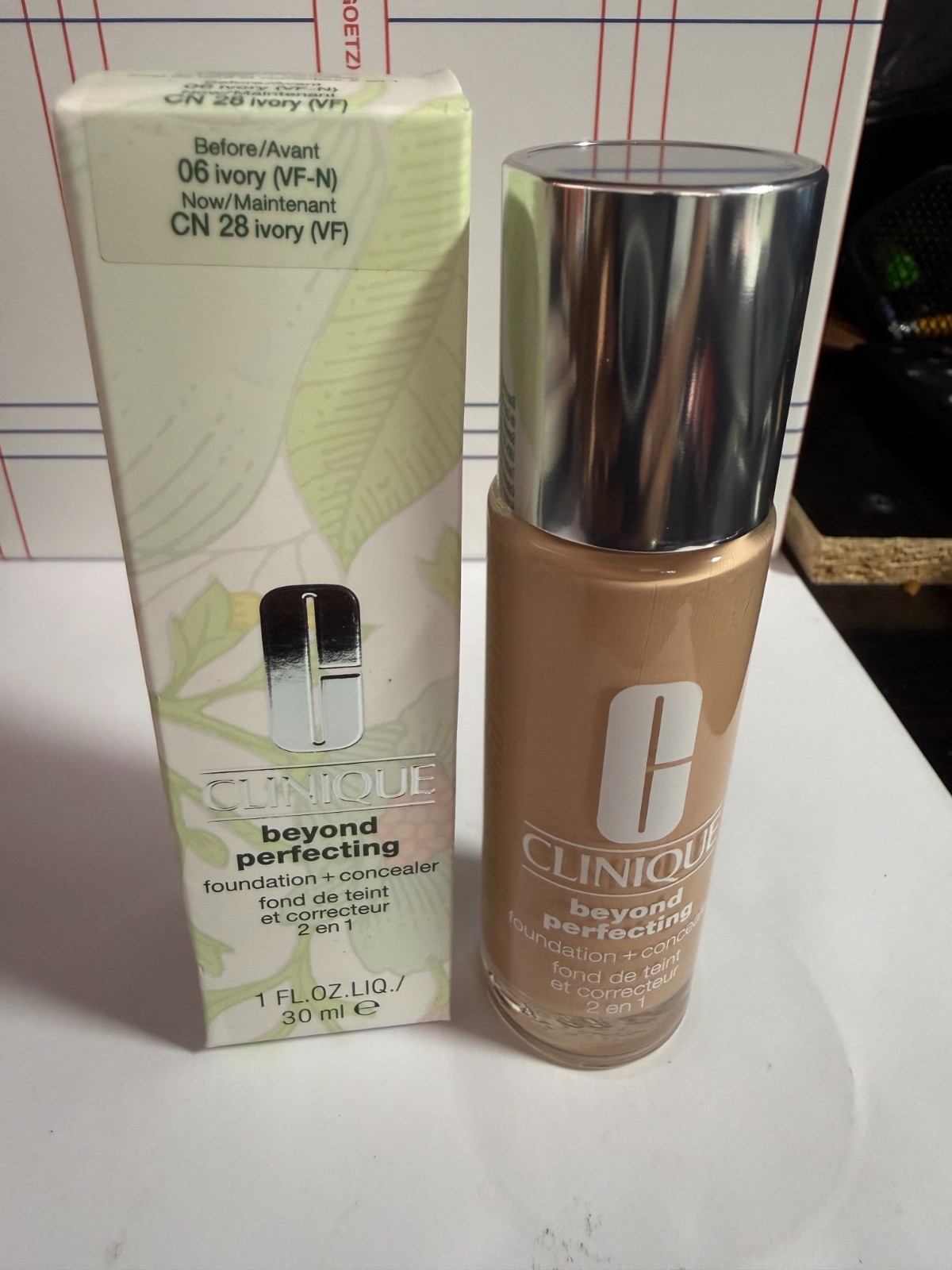 Clinique Beyond Perfecting Foundation + Concealer 30mL, CN28 IVORY, NIB