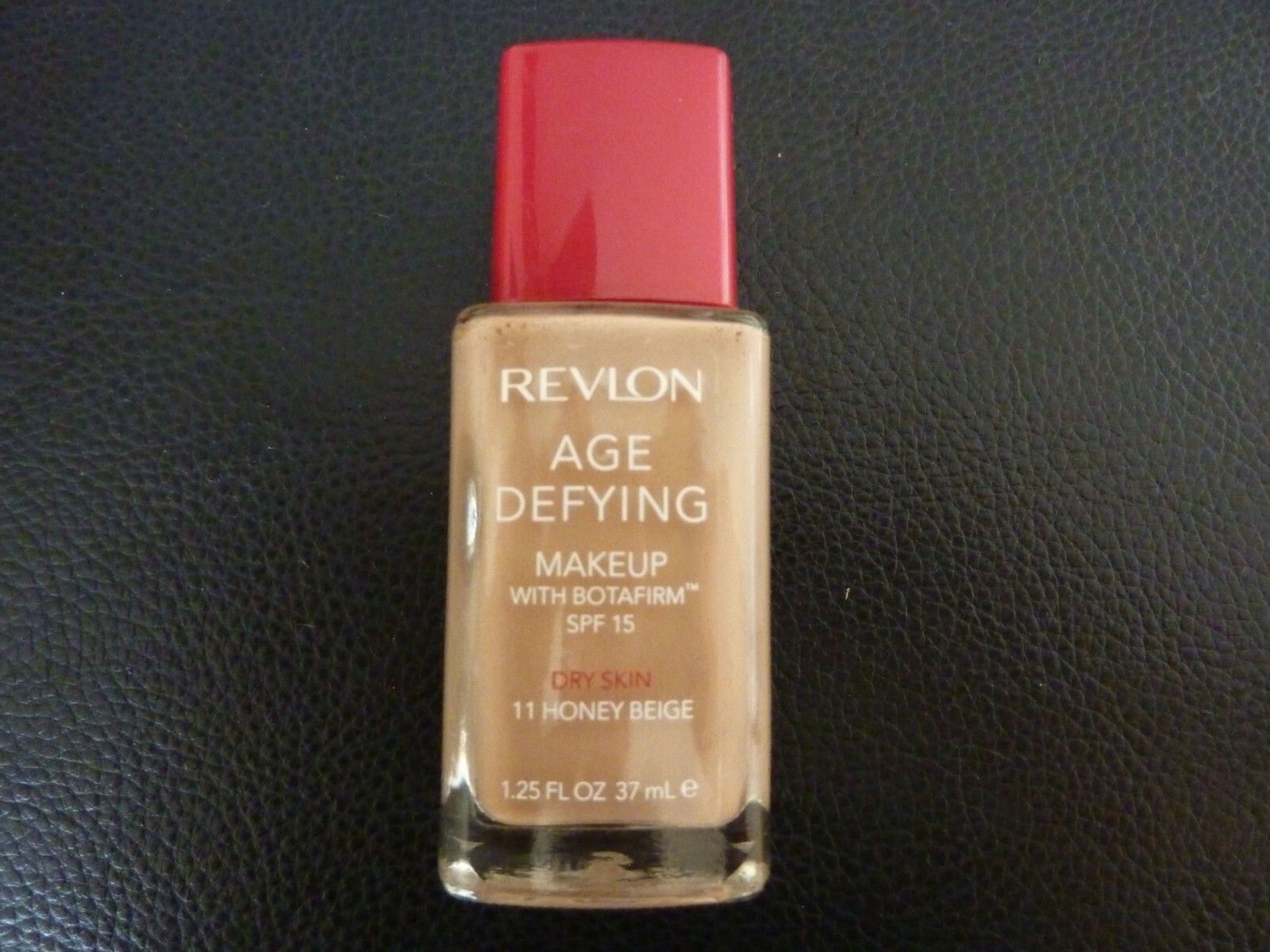 Revlon Age Defying Liquid Makeup /Foundation- HONEY BEIGE #11 -DRY- READ DESCRIP