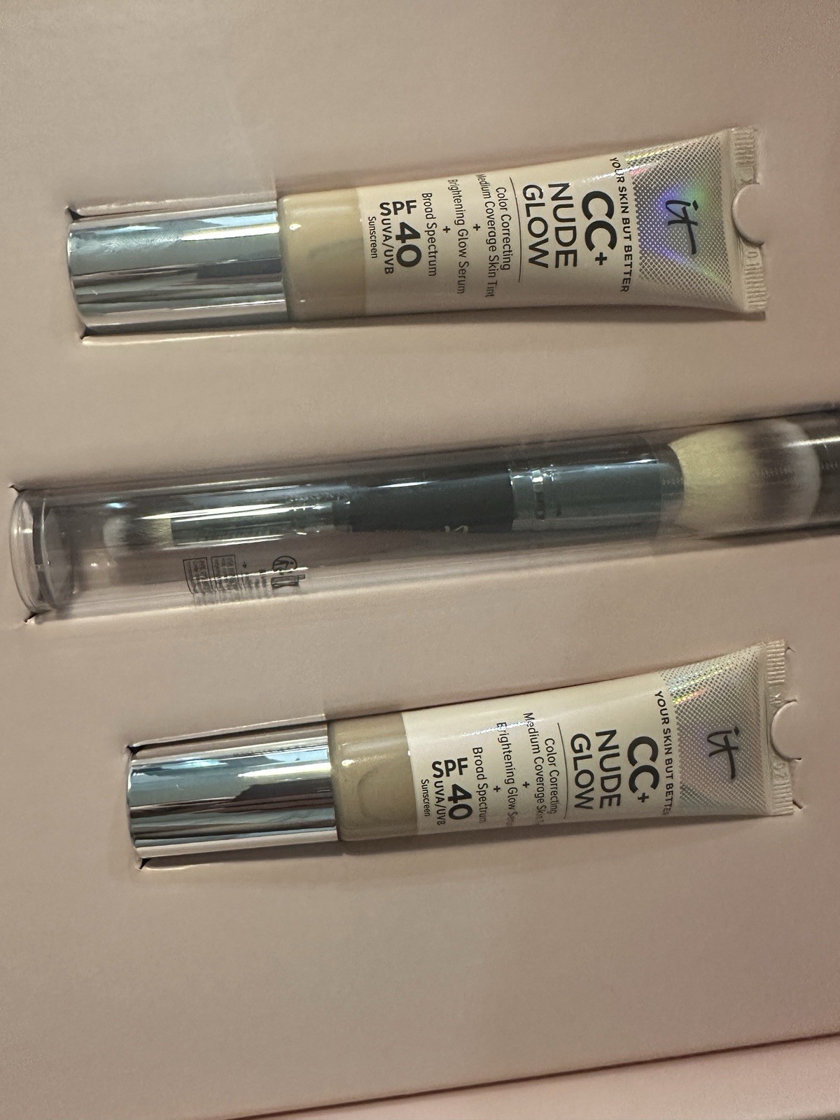IT Cosmetics CC+ Nude Glow SPF 40 Set – 2 Tubes + Brush | New Sealed Gift Box