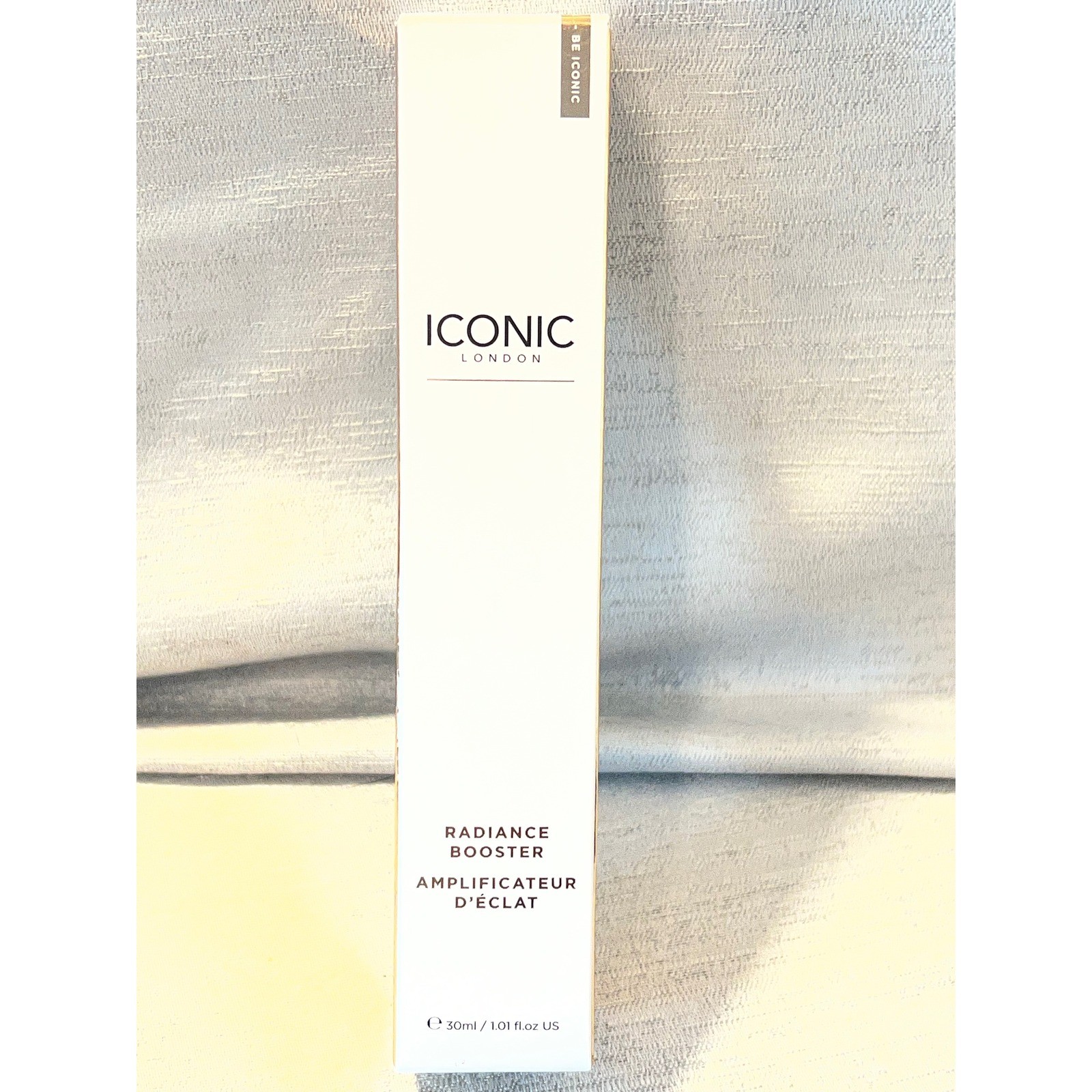 Iconic London Radiance Booster Liquid Glow Skin Tint 30ml 1.01 fl oz New in Box