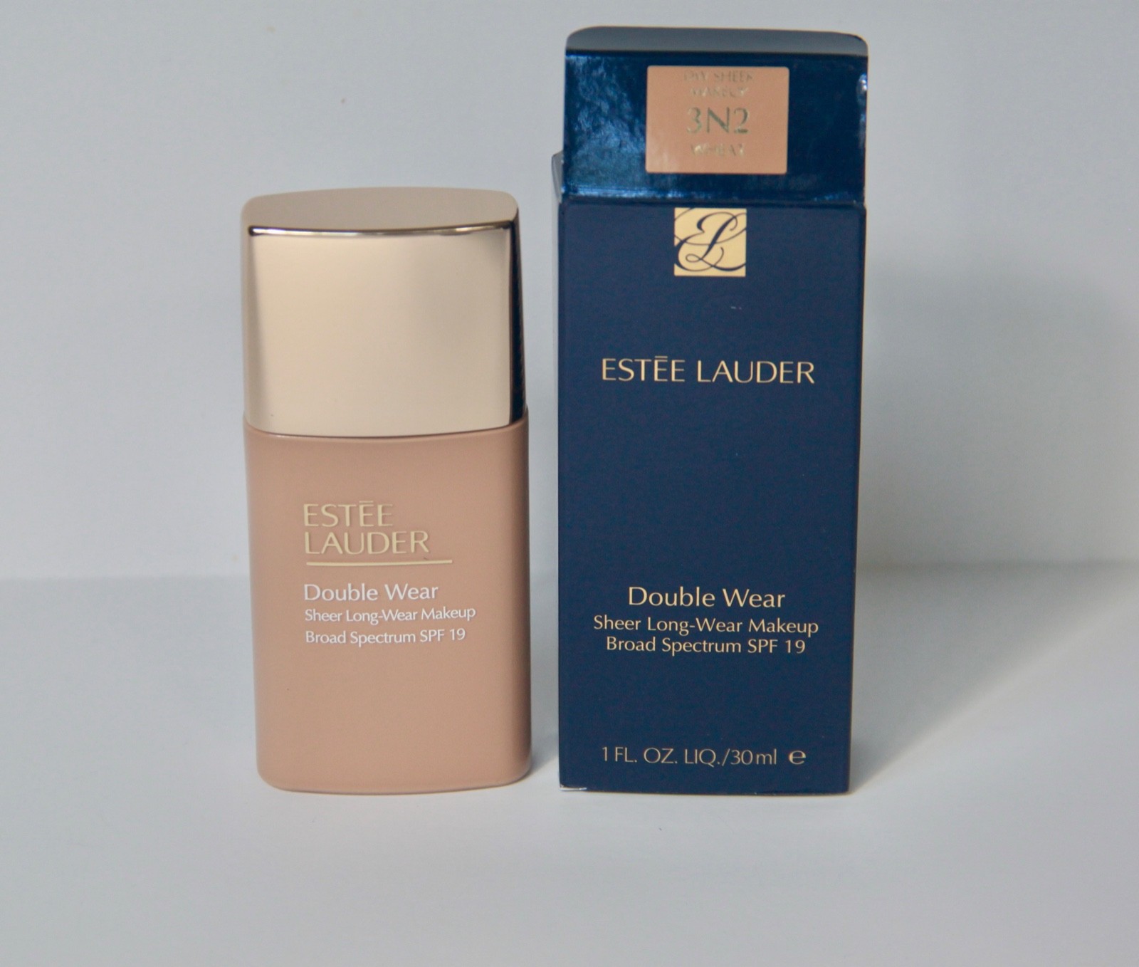 Estee Lauder Double Wear Sheer Long-Wear Makeup 3N2 WHEAT 1 Fl. Oz. 30 ml SPF 19