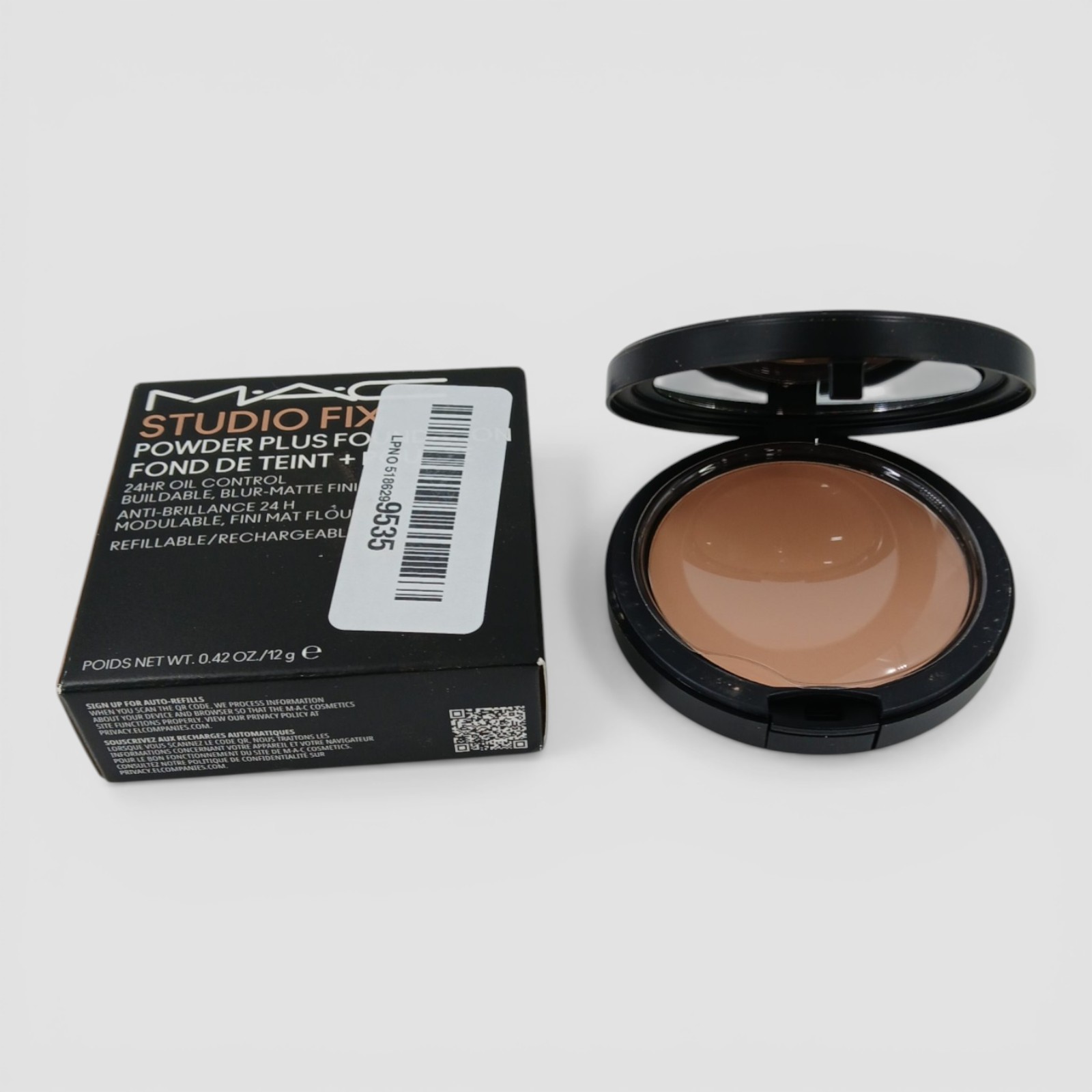 Mac Studio Fix Powder Plus Foundation, 24HR Oil Control Matte Finish-NW20 0.42OZ