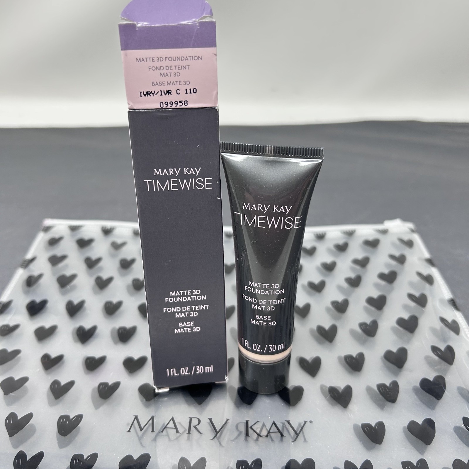NEW IN BOX Mary Kay TIMEWISE Matte 3D Foundation ~099958~Ivory C110~1 oz