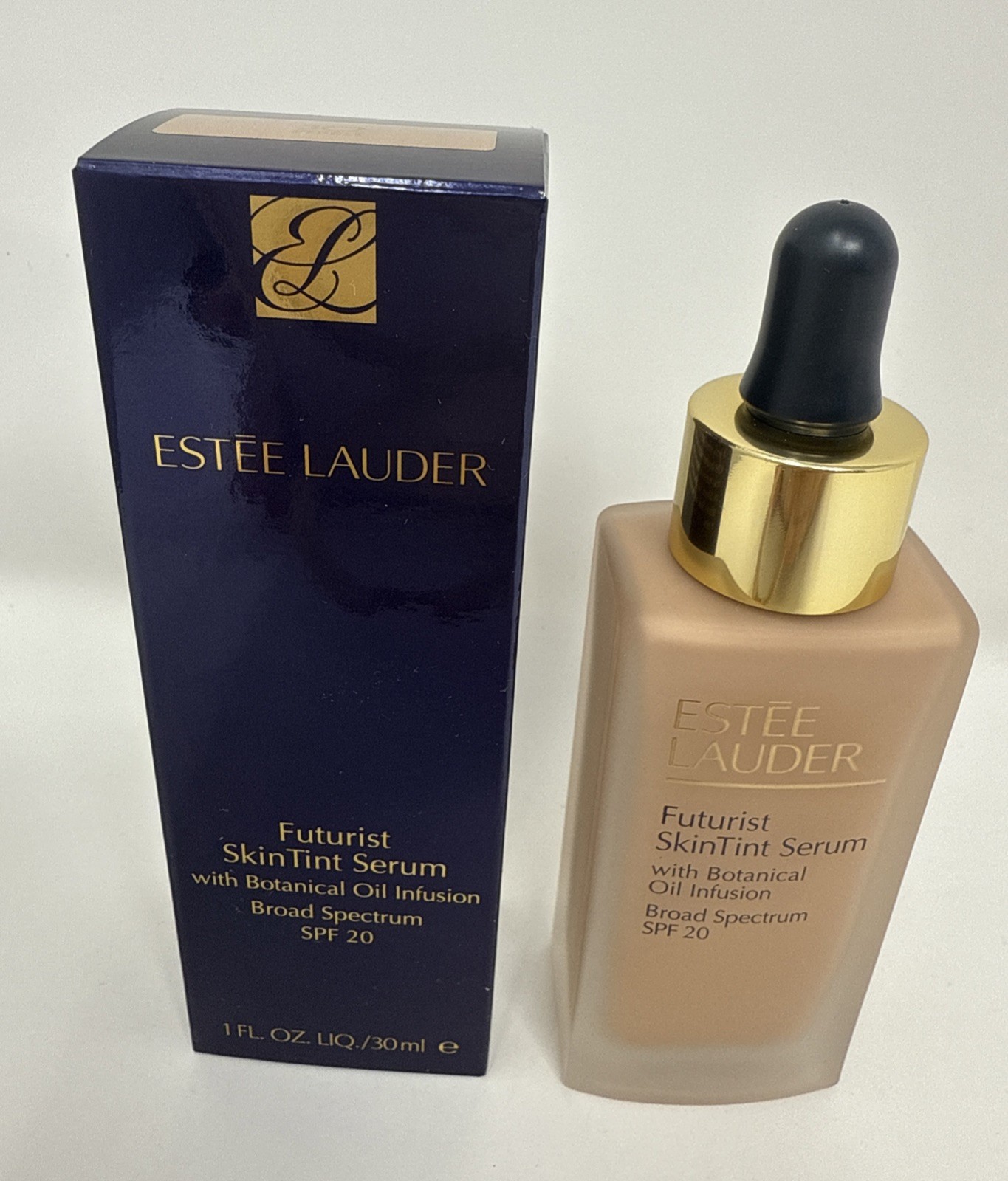 Estee Lauder Futurist SkinTint Serum SPF20 3C2 PEBBLE 1 oz 💯Authentic New Q25