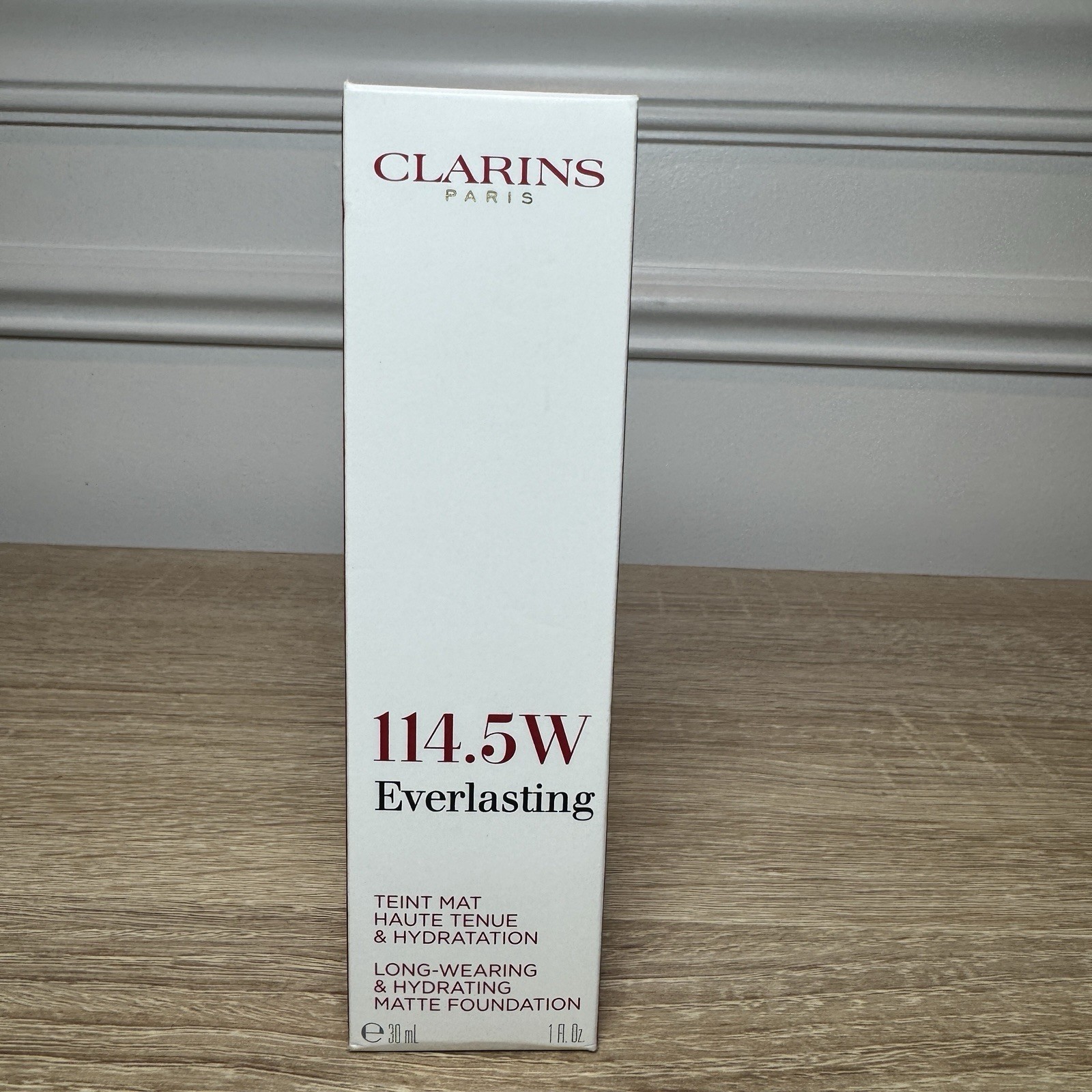 Clarins Everlasting Full Coverage Long Wearing & Hydrating Matte 114.5W 30ml