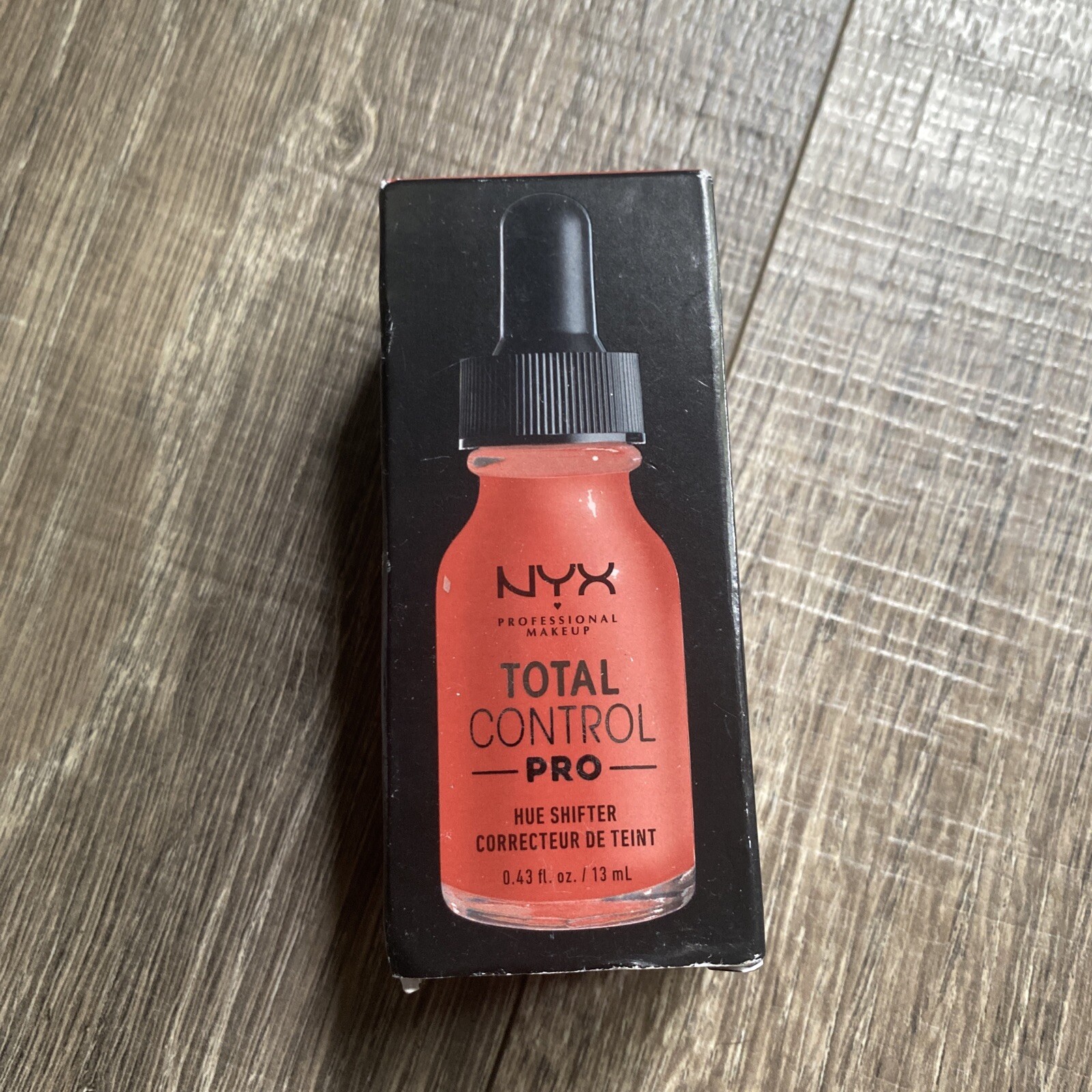 NYX PROFESSIONAL MAKEUP Total Control Pro Drop Foundation Hue Shifter Cool