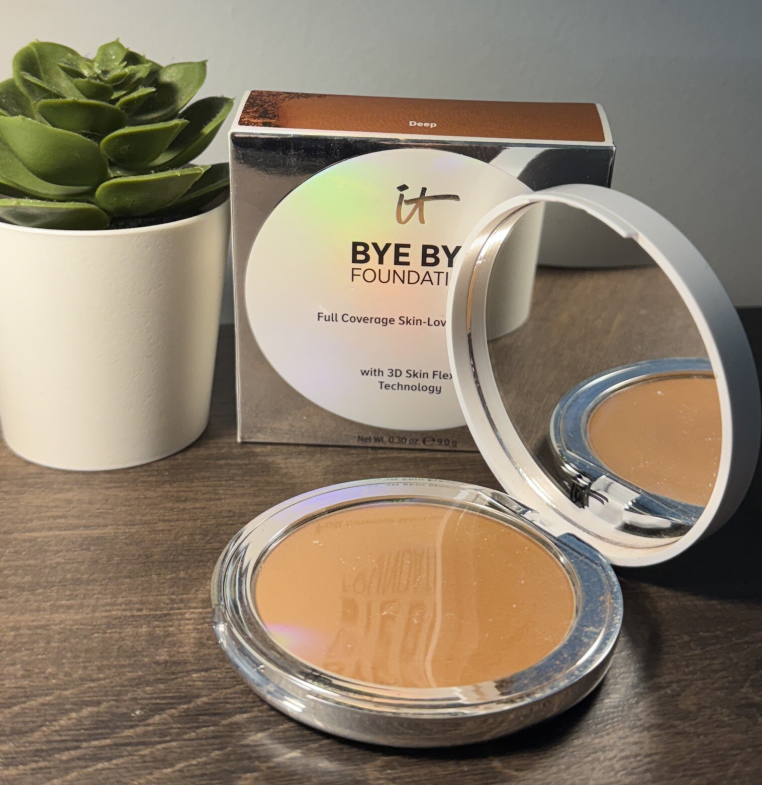 New IT Cosmetics Bye Bye Foundation Hydrating Powder Deep 0.30 Oz
