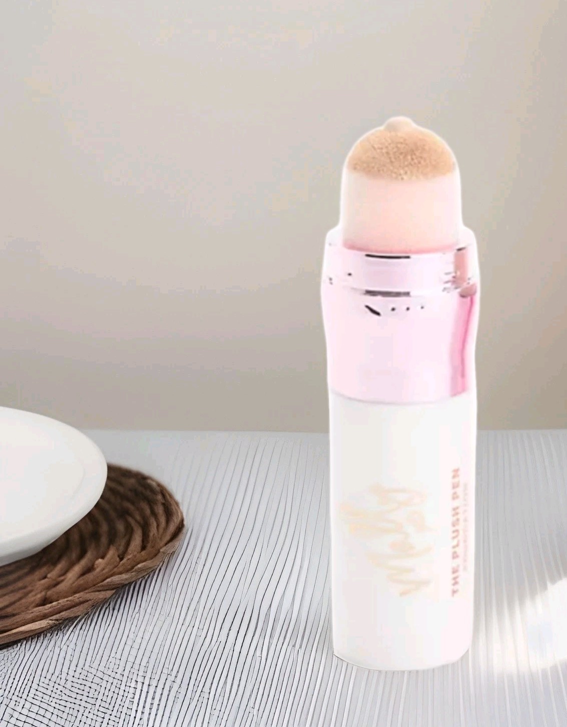 Mally Plush Pen Foundation TAN .7oz/20g – New ** Product on tip see desc