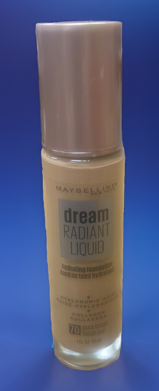 Maybelline Dream Radiant Liquid Hydrating Foundation 70 Pure Beige