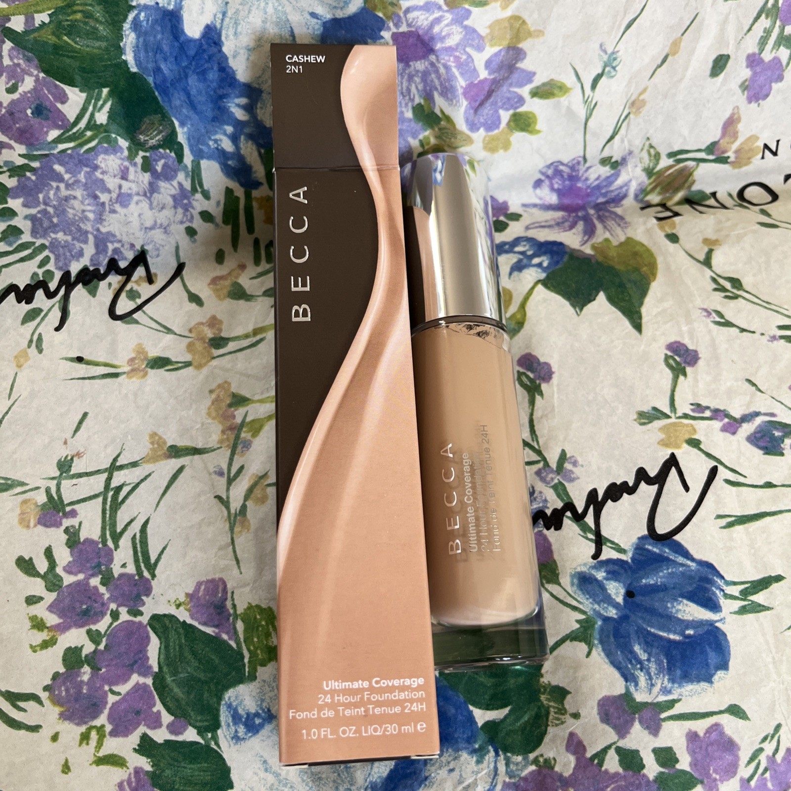 Becca Ultimate Coverage Foundation (2N1 Cashew) (30ml)