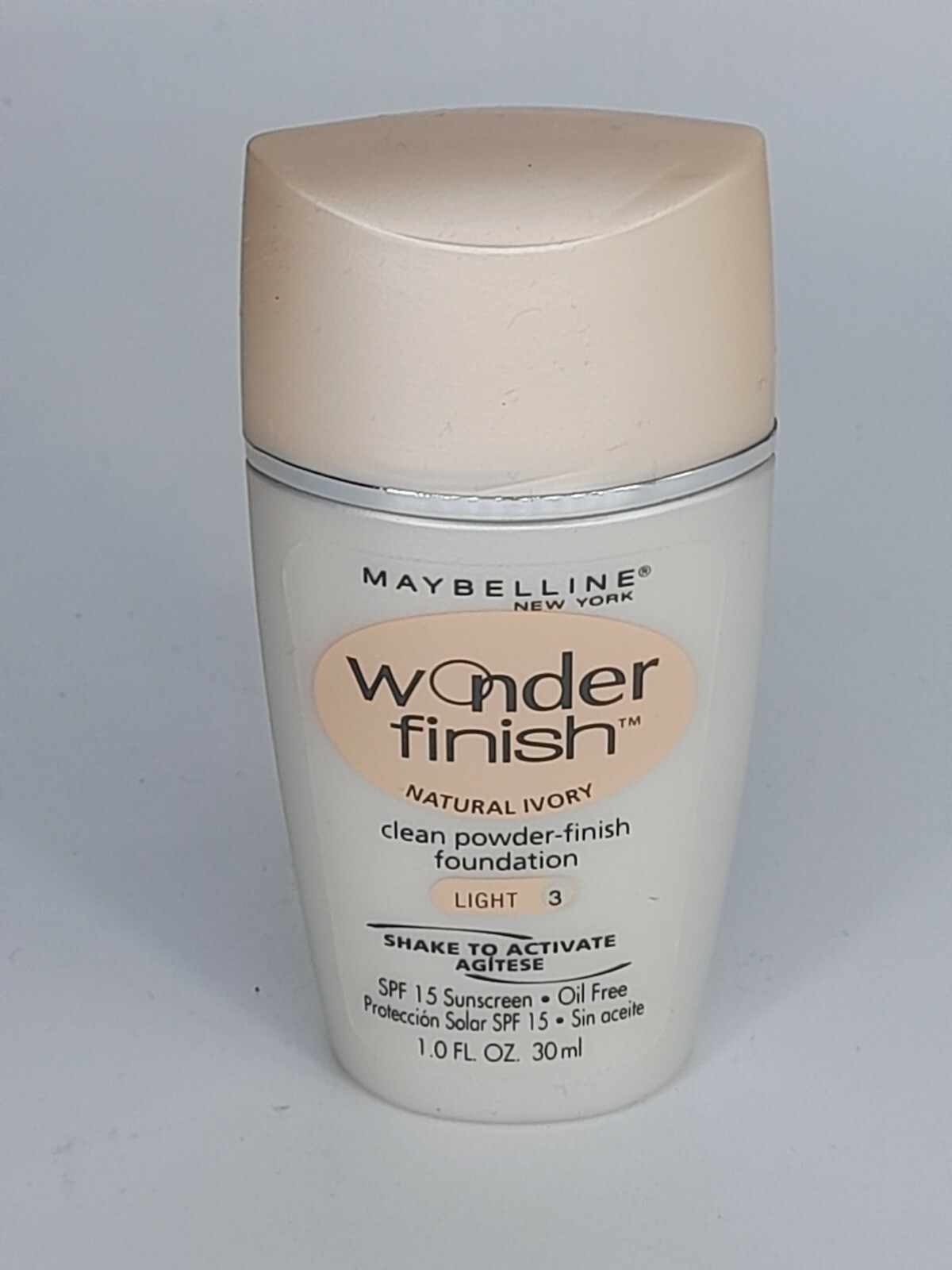 Maybelline Wonder Finish Natural Ivory Foundation Light #3