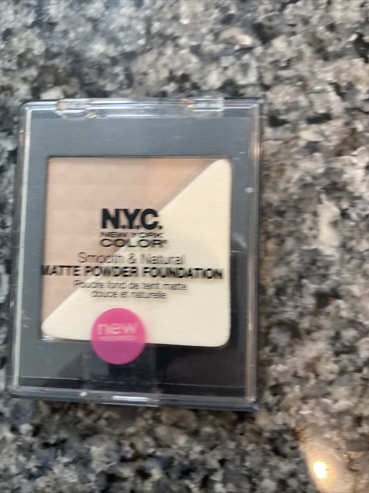 NYC Smooth & Natural Matte Powder Foundation – 732U Midtown Medium – SEALED