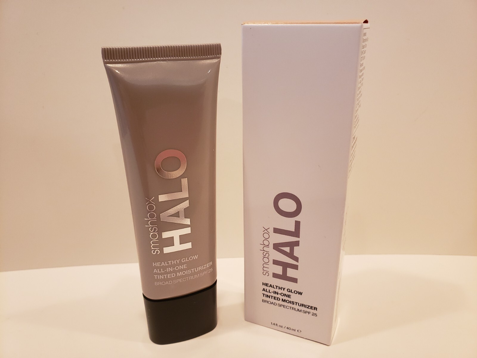 Smashbox Halo Healthy Glow All In One Tinted Moisturizer BS SPF 25 Fair Light