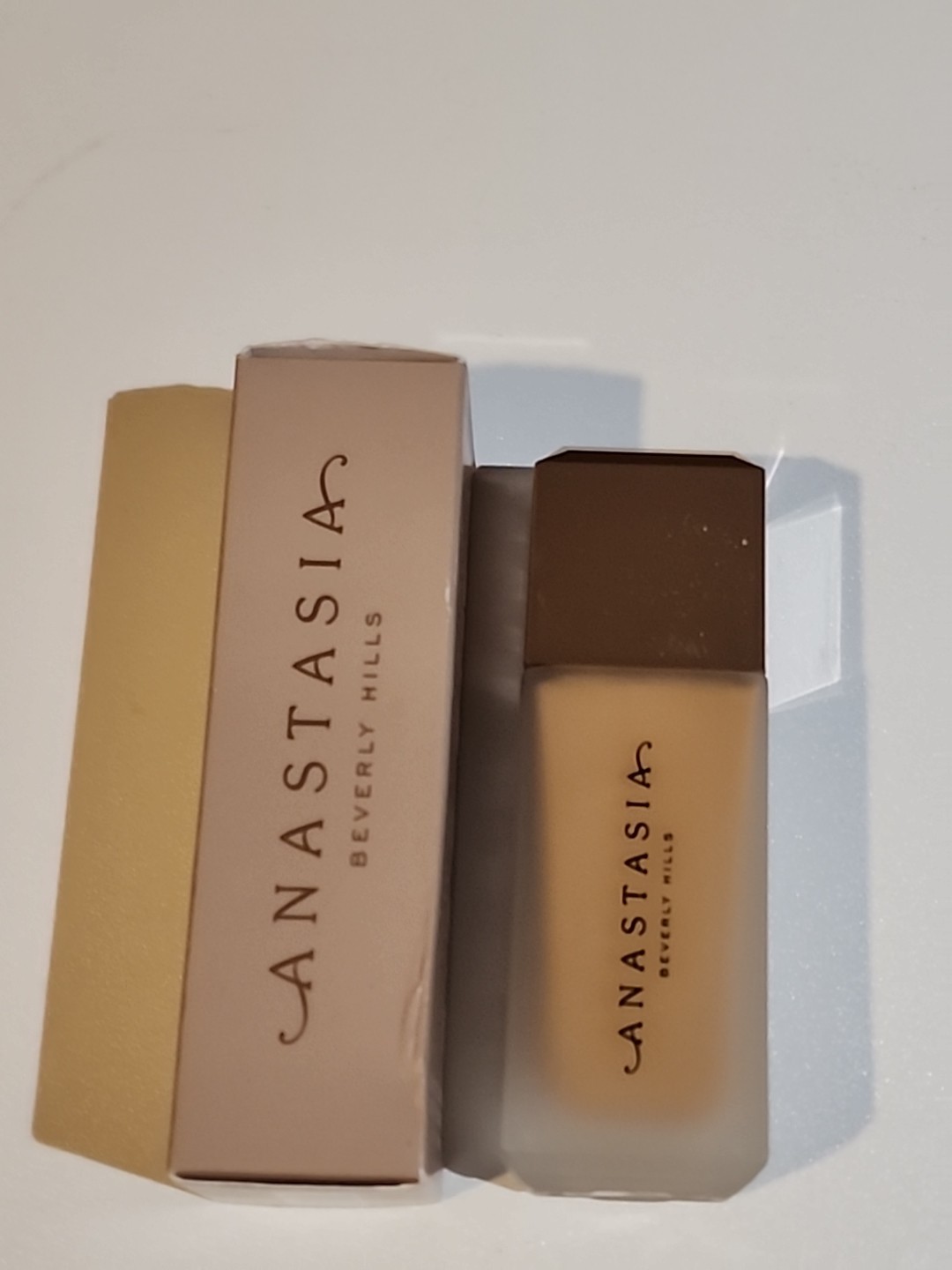 Anastasia Impeccable Blurring Second Skin Matte Foundation 3WO 1.18 Oz/35ml $46