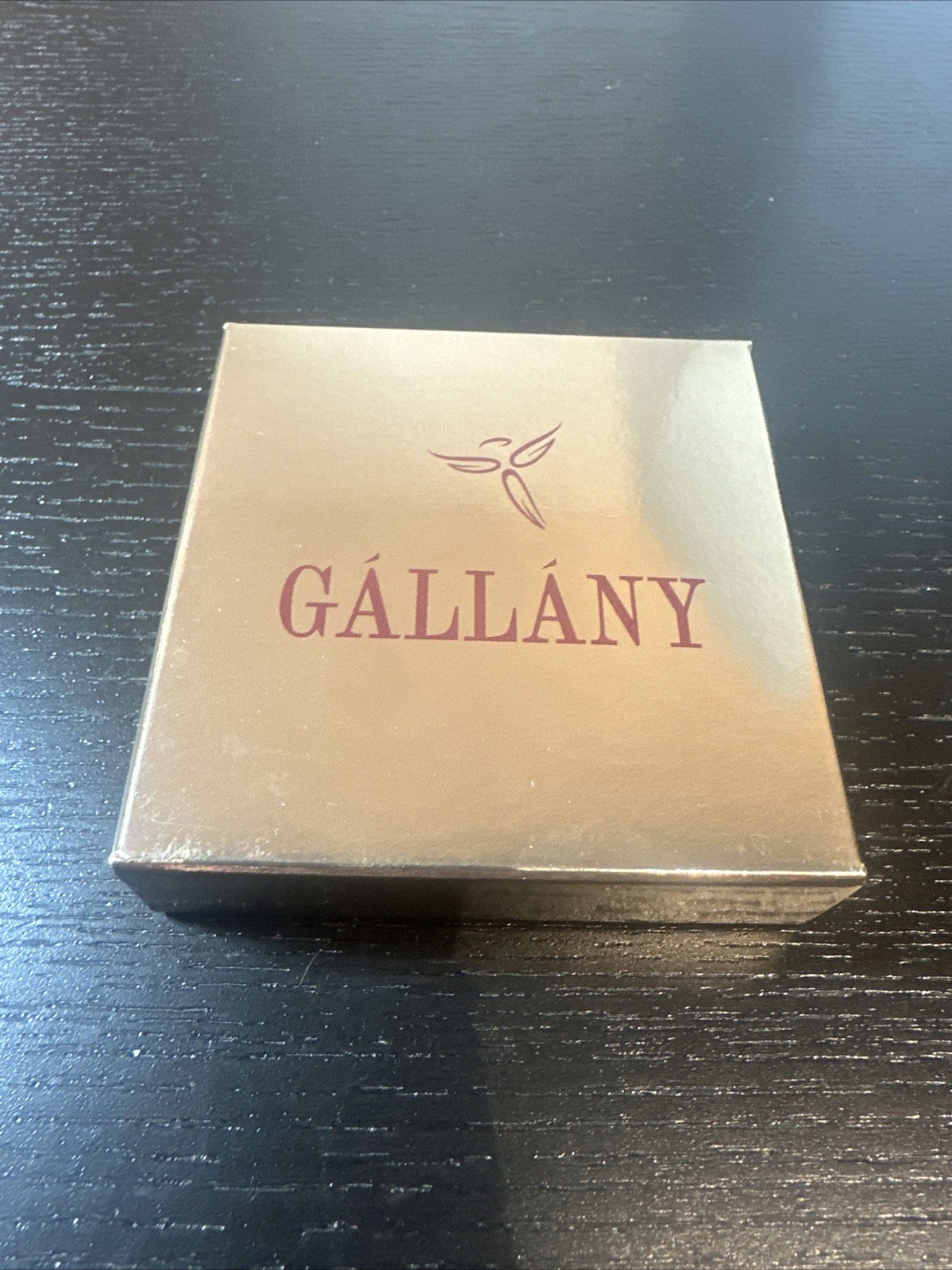 GALLANY COSMETICS SECOND SKIN LIGHT DIFUSSING POWDER FOUNDATION No. 40 NIB