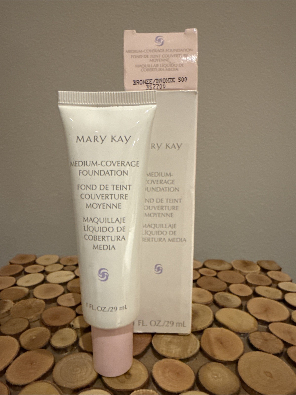 Mary Kay Medium Coverage Foundation BRONZE 500 Normal to Oily 357700 NIB Pink