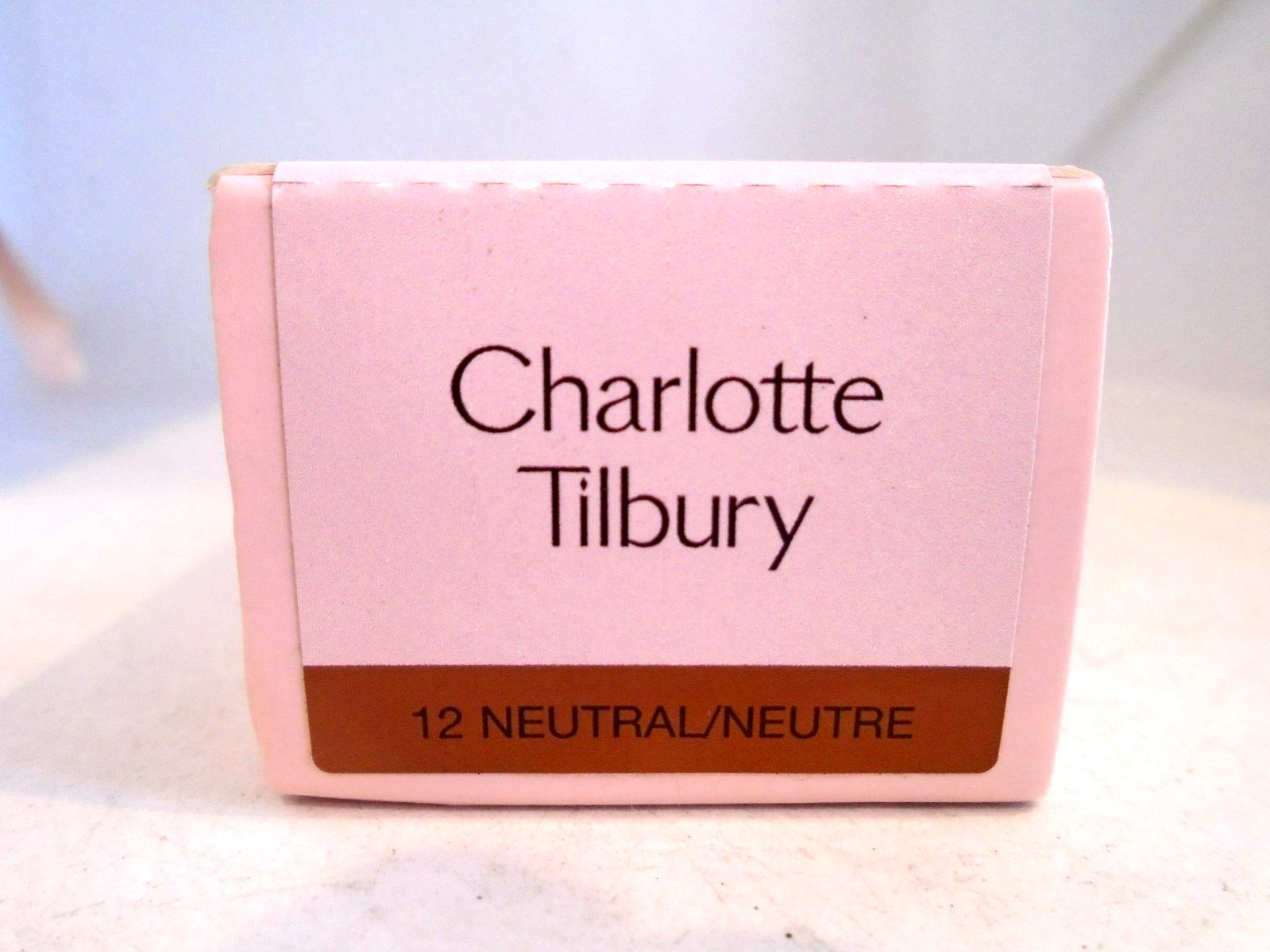 Charlotte Tilbury Airbrush Flawless Matte Foundation Full Coverage – 12 Neutral