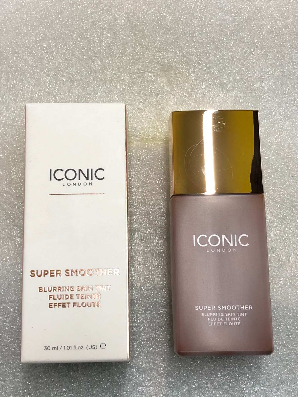 Iconic London SUPER SMOOTHER Blurring Skin Tint ~ Warm Rich ~ 1.01 Fl Oz 30mL