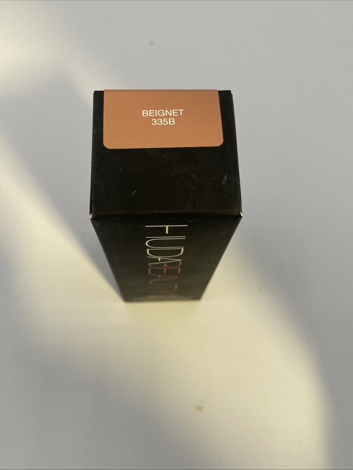 Huda Beauty #FauxFilter Luminous Matte Foundation Beignet 335B 1.18 Fl Oz NEW!!