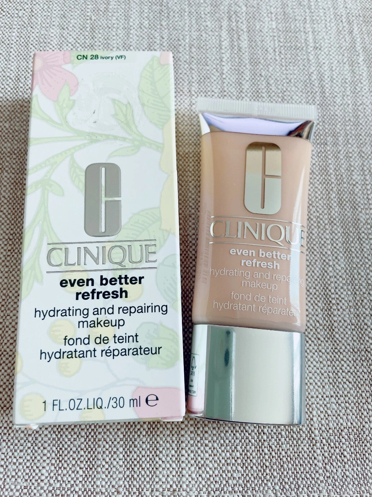 Clinique Even Better Refresh Hydrating & Repairing Makeup , Choose Shade