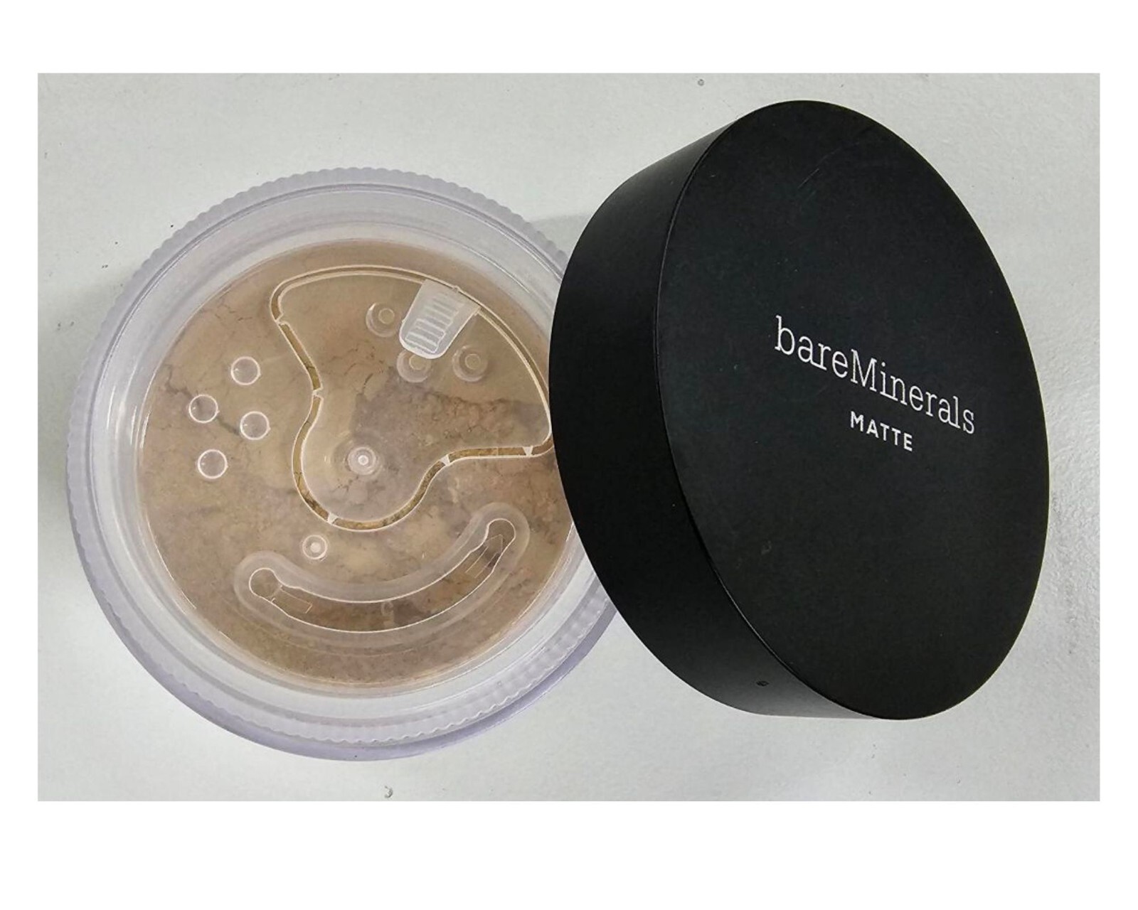 BareMinerals Matte Foundation SPF 15 – 09 Light Beige ( 6 g )