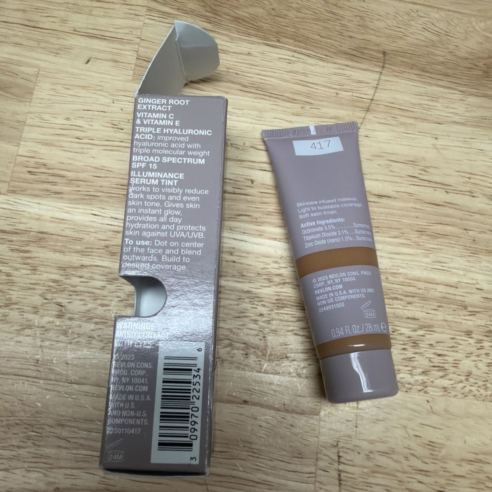 Revlon Illuminance Serum Tint 417 Warm Caramel SFP 15 Ginger Root Vitamin C, E