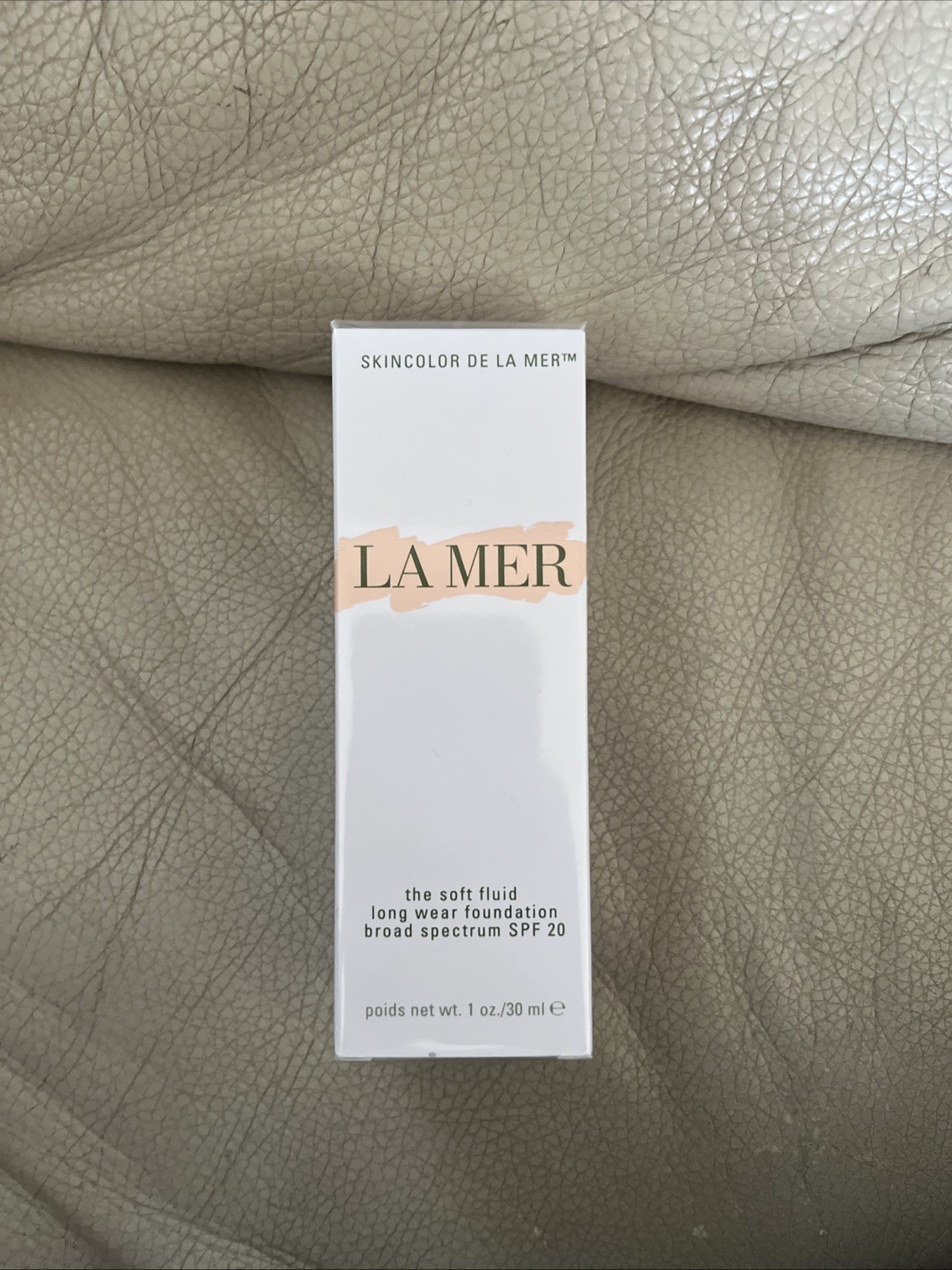 La Mer The Soft Fluid Long Wear Foundation (120 Ivory) (30ml) Sealed