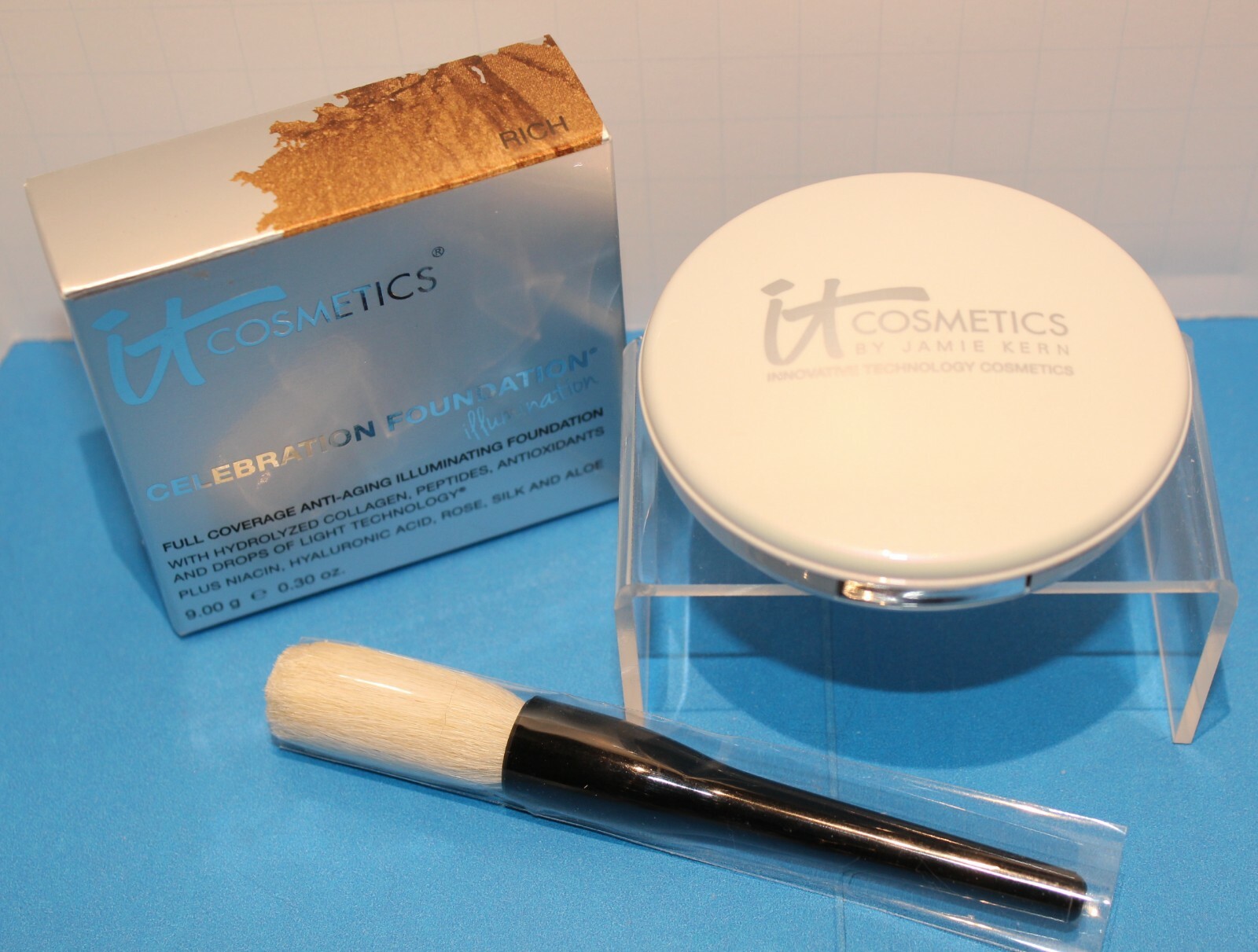 It Cosmetics Celebration Foundation “ILLUMINATION RICH” 0.3 OZ NIB ORIGINAL
