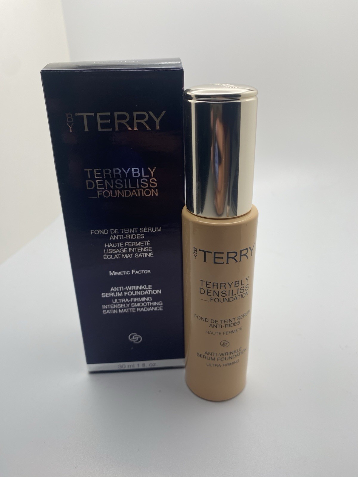 By Terry Terrybly Densilis Anti-wrinkle Serum Foundation -1 Fresh Fair- HTF
