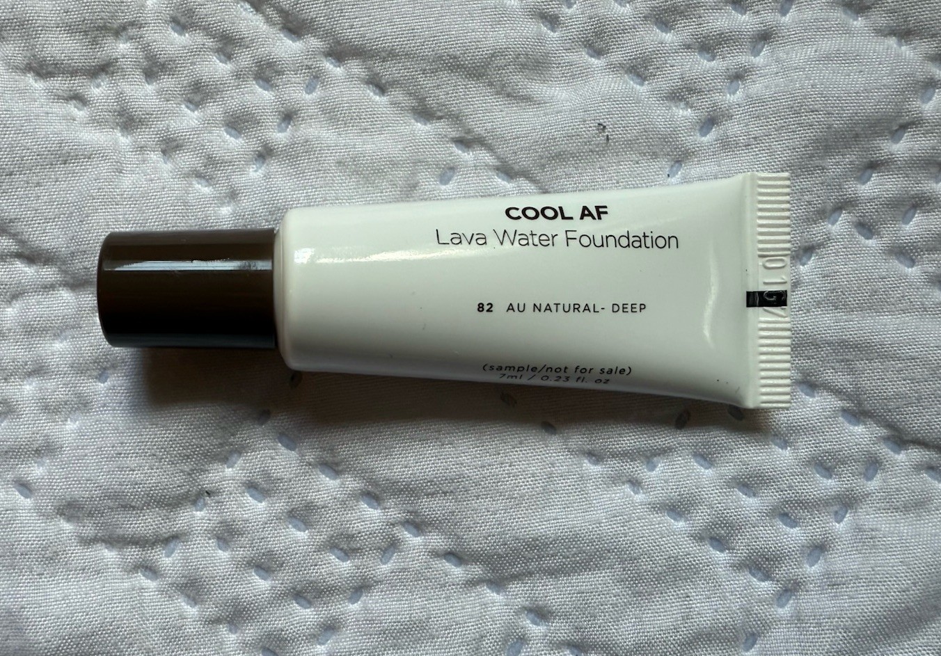 PRETTY VULGAR Cool AF Lava Water Foundation in Au Natural Travel Size 7 ml NEW