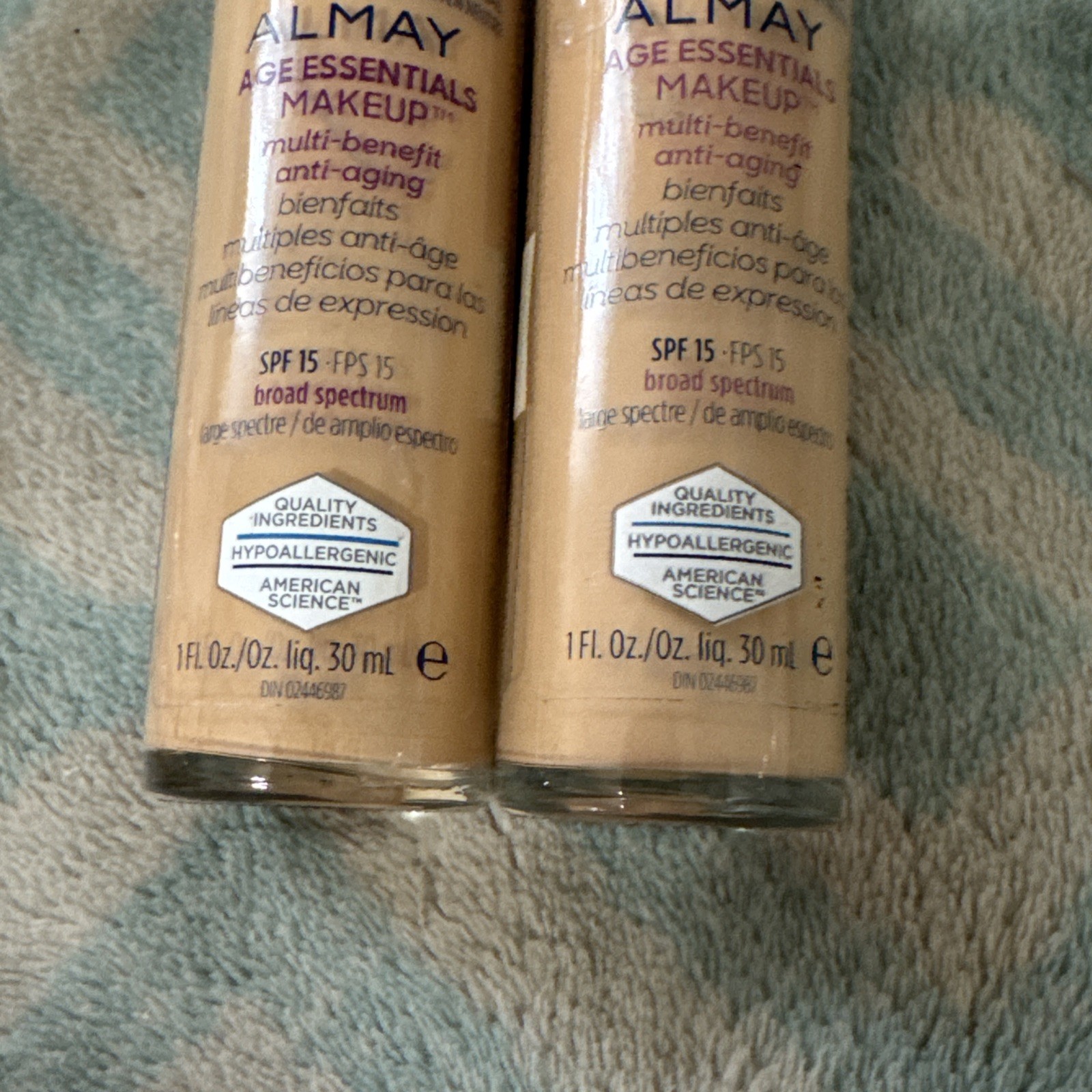 2x Almay Age Essentials Makeup Multi-Benefit SPF 15 130 Light / Medium Neutral