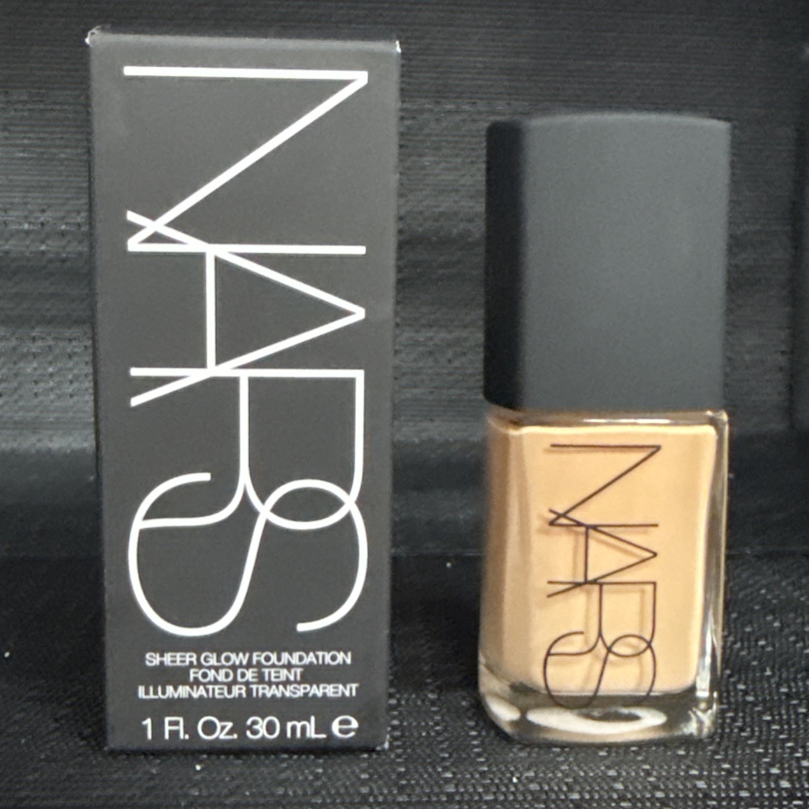 PATAGONIA Media 1.2 Sheer Glow Foundation by NARS – 1 oz 30ml BNIB