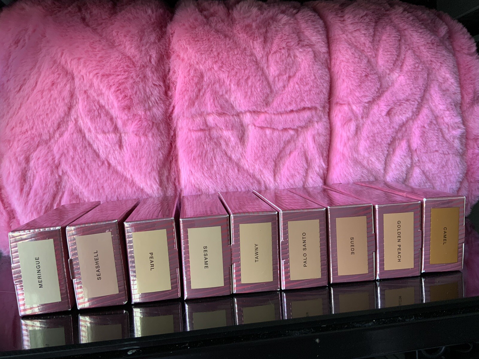 Lawless Full Coverage Buildable Foundation Makeup Shade Pearl; Fair Warm