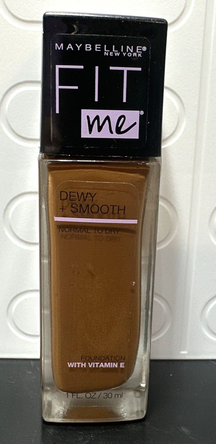 Maybelline Fit Me Dewy + Smooth Foundation, 360 Mocha