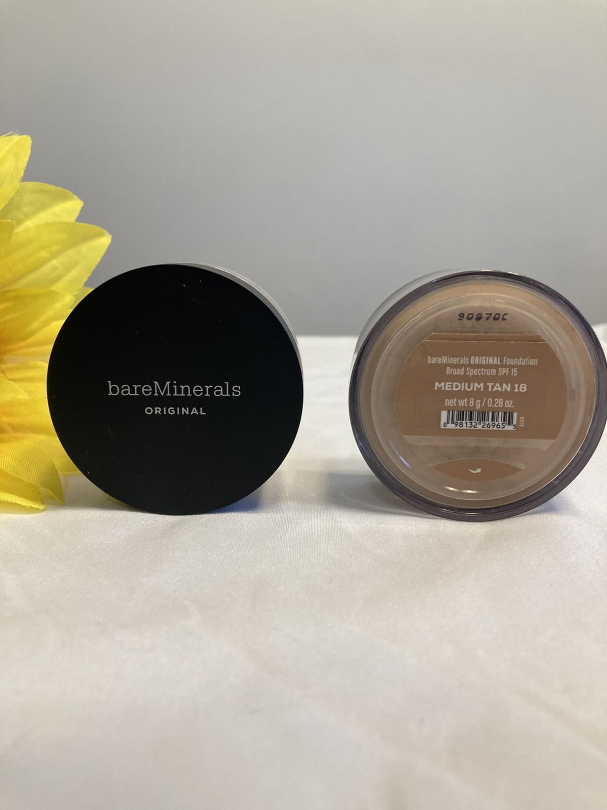 bareMinerals Original Foundation Broad Spectrum SPF 15- “MEDIUM TAN” 18 0.28oz