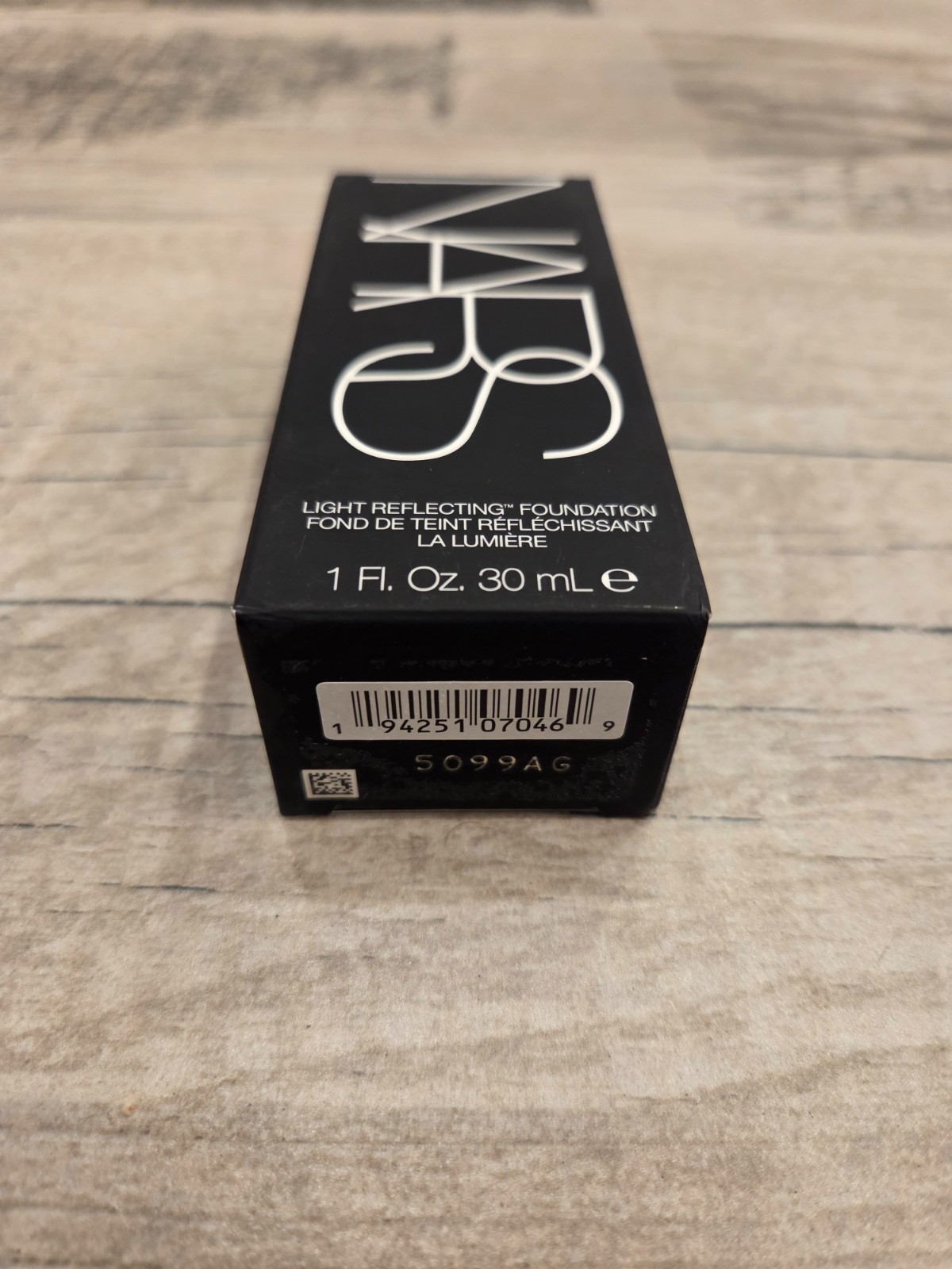 NARS Light Reflecting Foundation In Shade Light 4 Deauville 1 fl oz/ 30 ml NIB