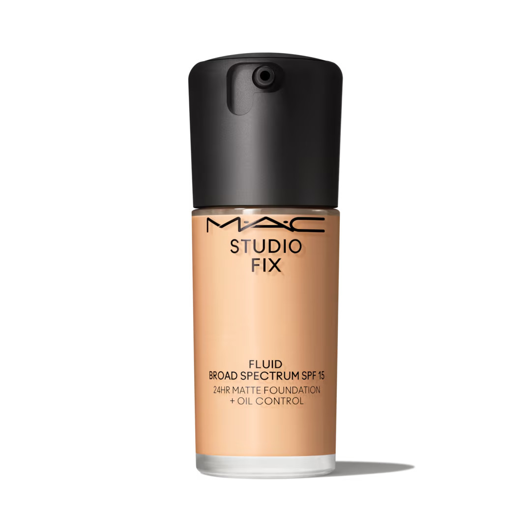 NC17 ( Light Beige ) ~ MAC Studio Fix Fluid Broad Spectrum Matte Foundation BNIB