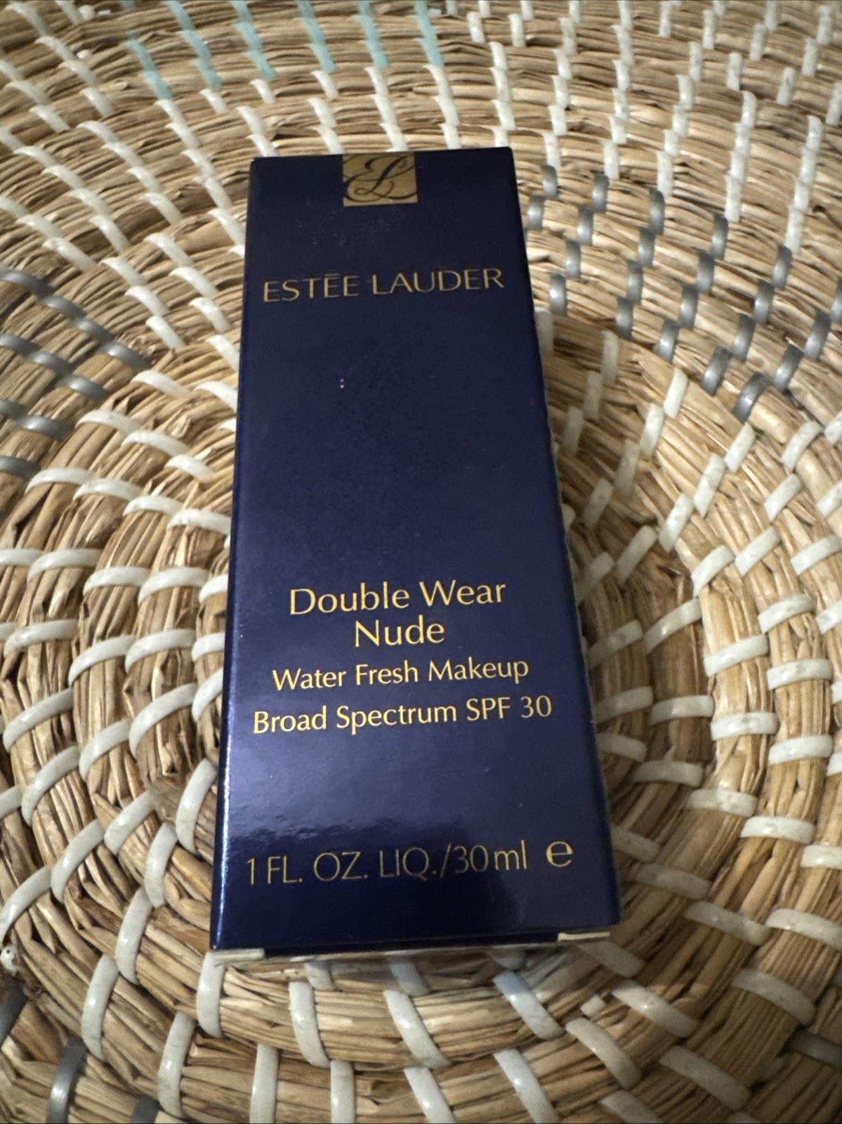 Estée Lauder Double Wear Nude – Water Fresh Makeup – 1C1 Cool Bone – SPF 30