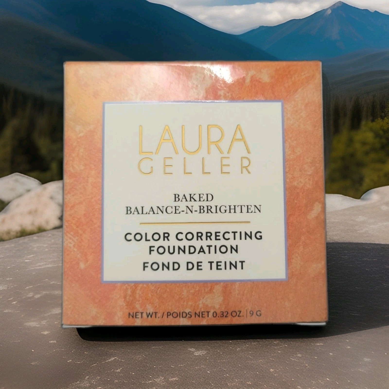 Laura Geller Baked Balance-n-Brighten Color Correcting Foundation Light – 0.32oz