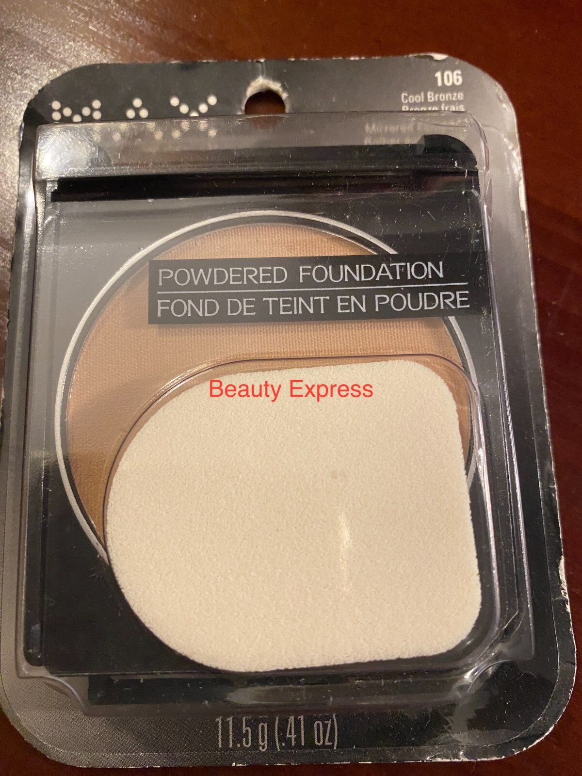 Max Factor 105 Cool Bronze Powdered Foundation