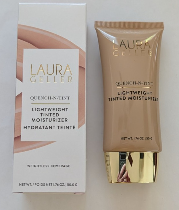 Laura Geller Quench n Tint Lightweight Tinted Moisturizer – Medium – New in Box