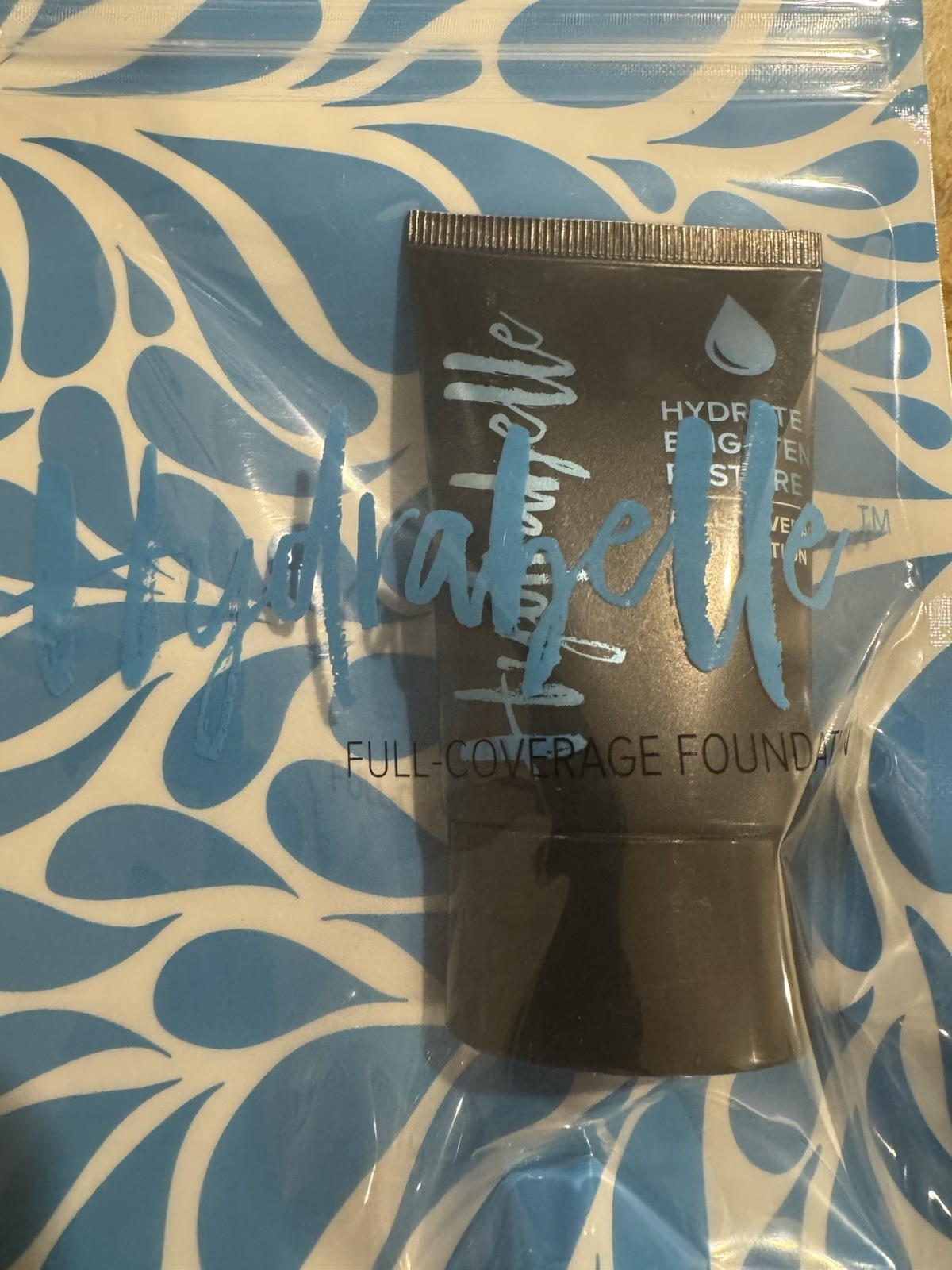 Belle Beauty by Kim Gravel Hydrabelle Foundation Rich 1 fl oz – Brand New Sealed