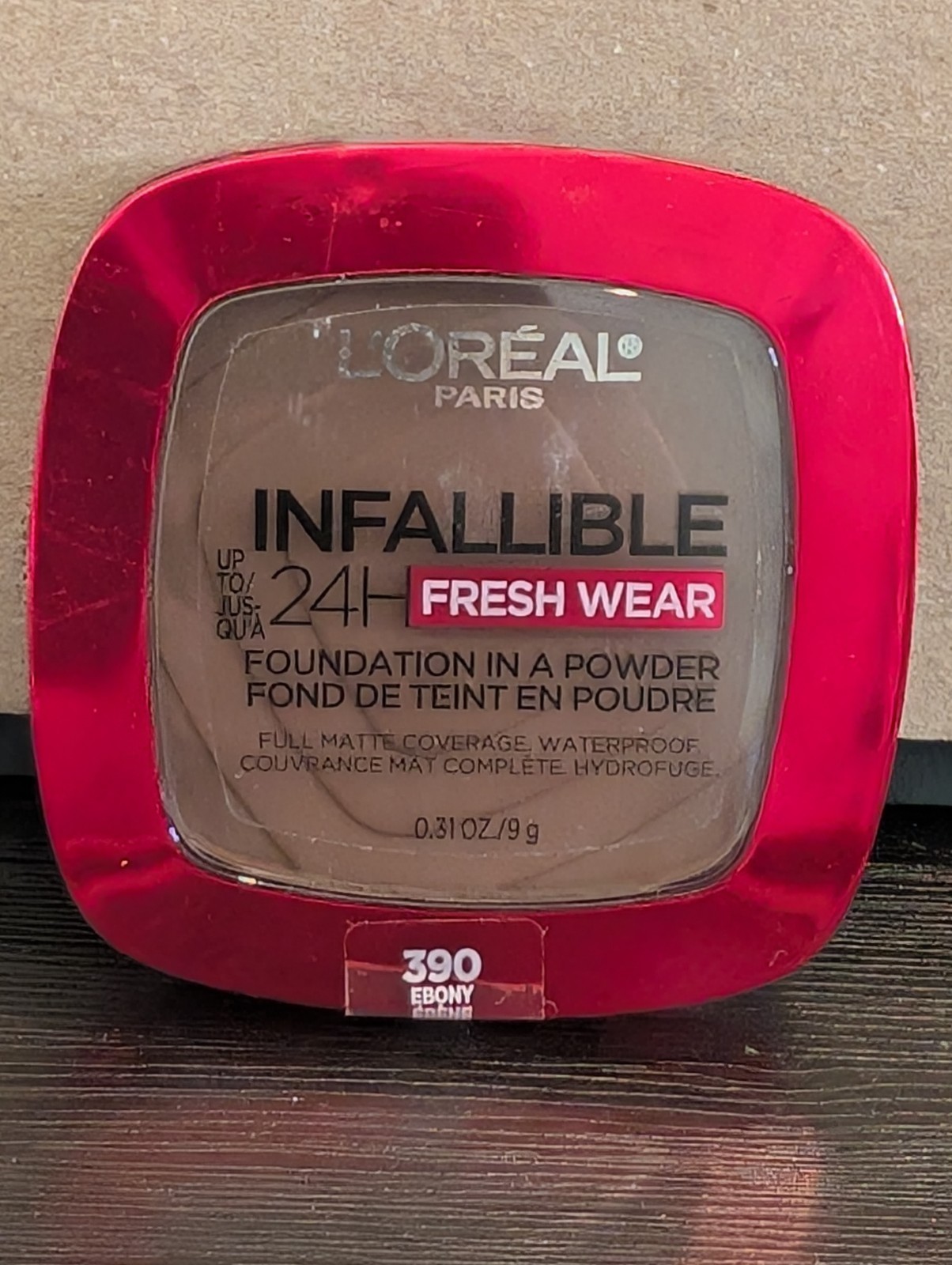 L’Oreal Infallible Foundation Powder – Ebony (390)