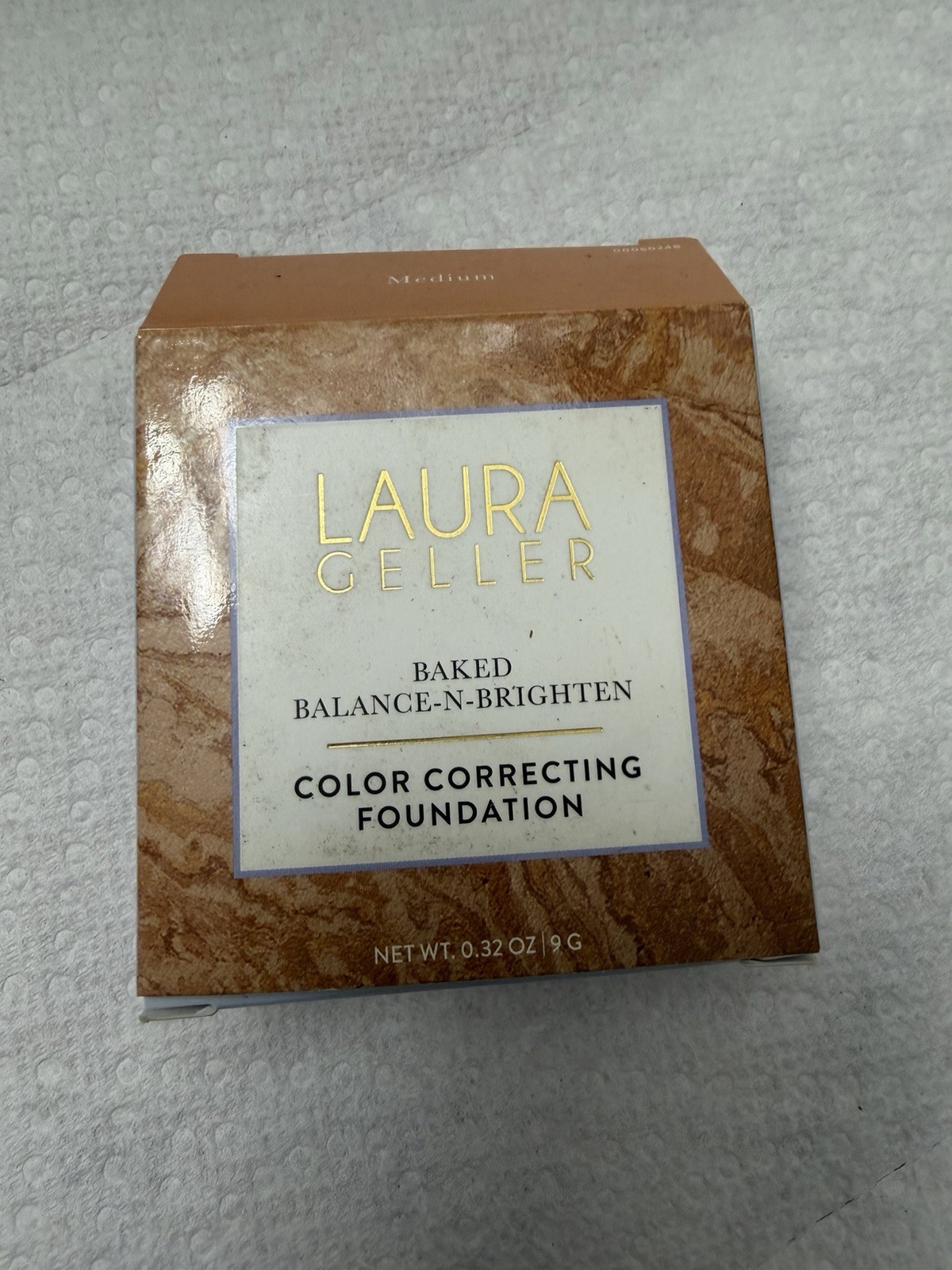 LAURA GELLER Baked Balance-n-Brighten Color Correcting Foundation MEDIUM 0.32oz