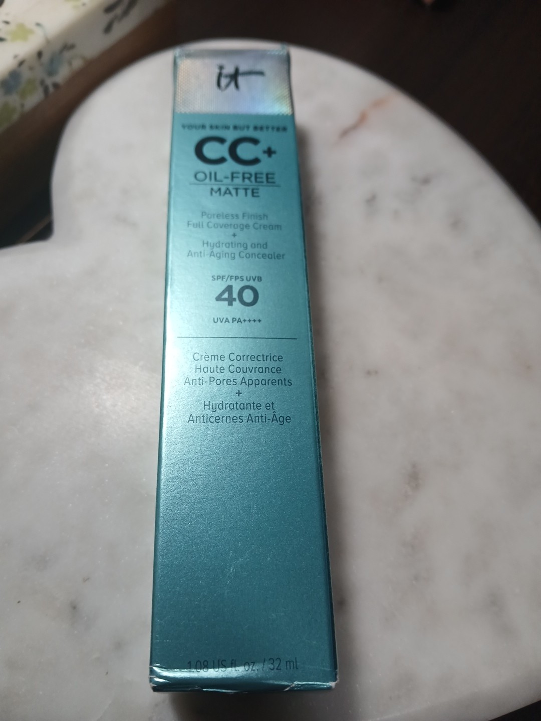 IT Cosmetics CC+ Oil-Free Matte Full Coverage Cream SPF 40 – Deep – NEW