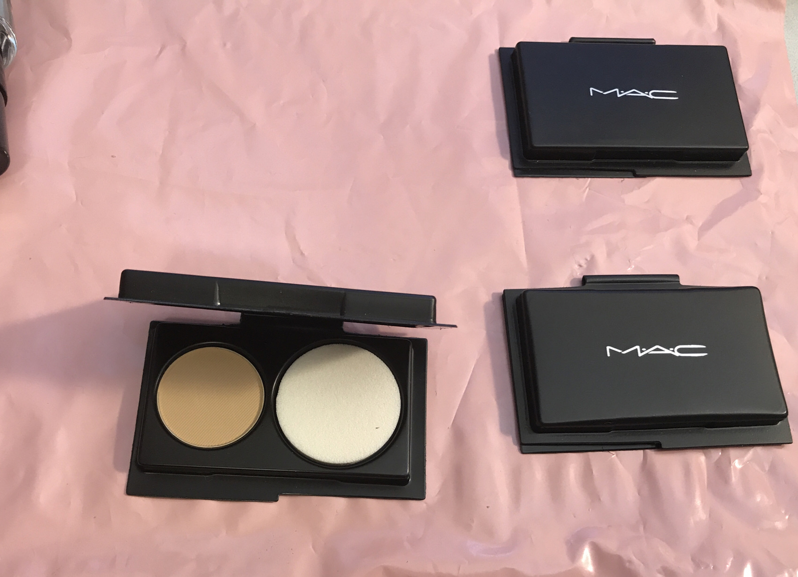 MAC Studio Fix Powder Plus Foundation NC30 Sample Size 1.5g .05 oz 3 Ct